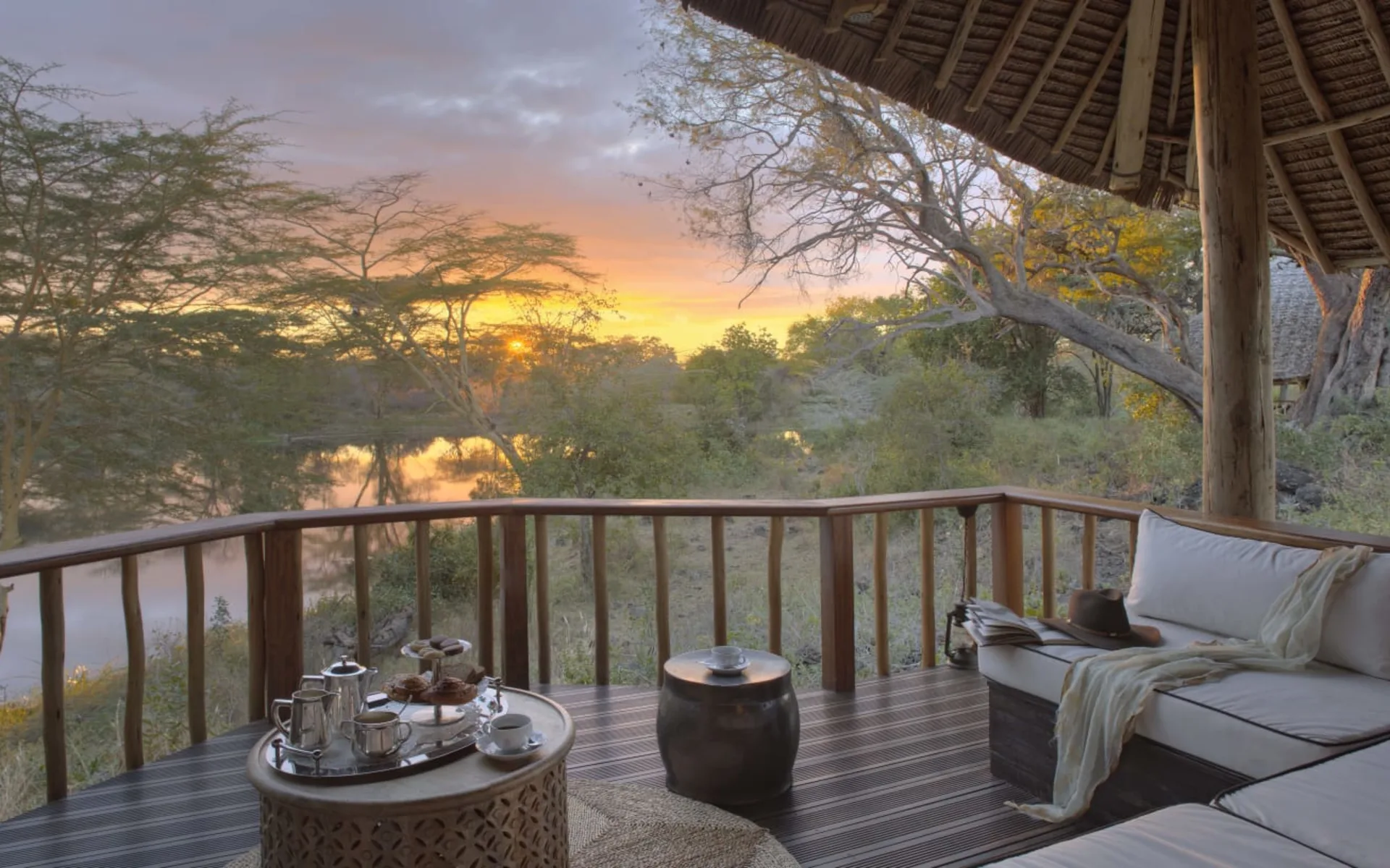 Finch Hattons in Tsavo West: Suite Finch Hattons in Tsavo West: Suite