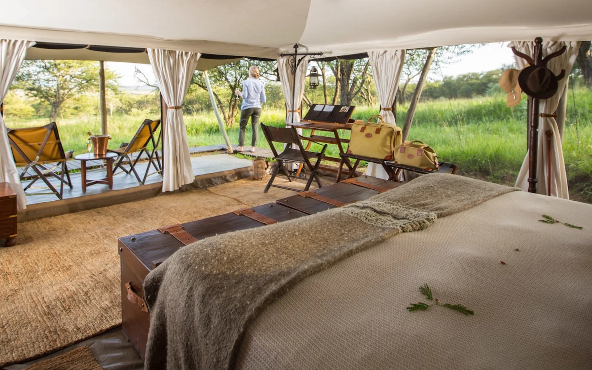 Elewana Serengeti Pioneer Camp: Tent Elewana Serengeti Pioneer Camp: Tent