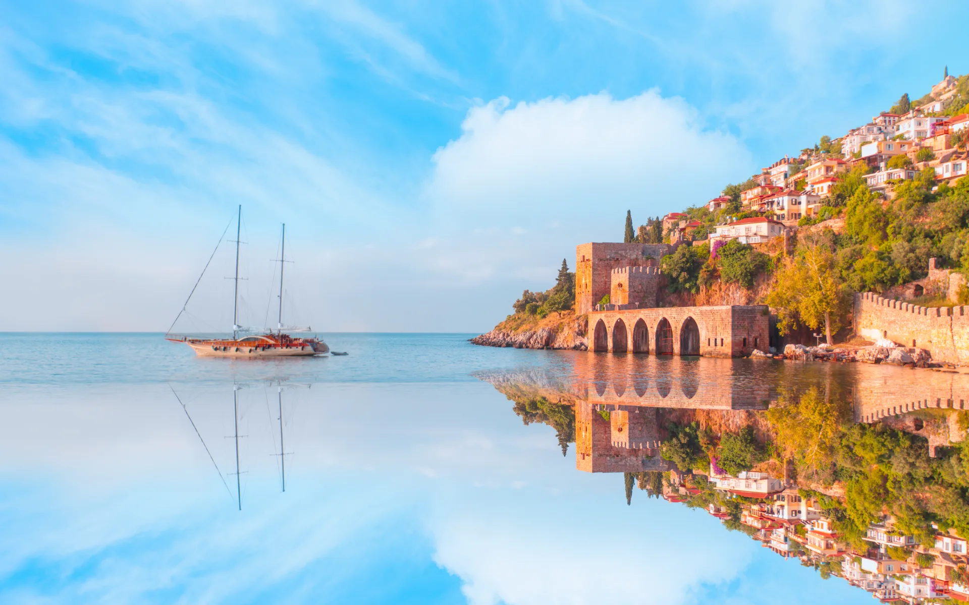 Badeferien im Maxx Royal Kemer Resort ab Belek: Schiff_Türkei Badeferien im Maxx Royal Kemer Resort ab Belek: Schiff_Türkei