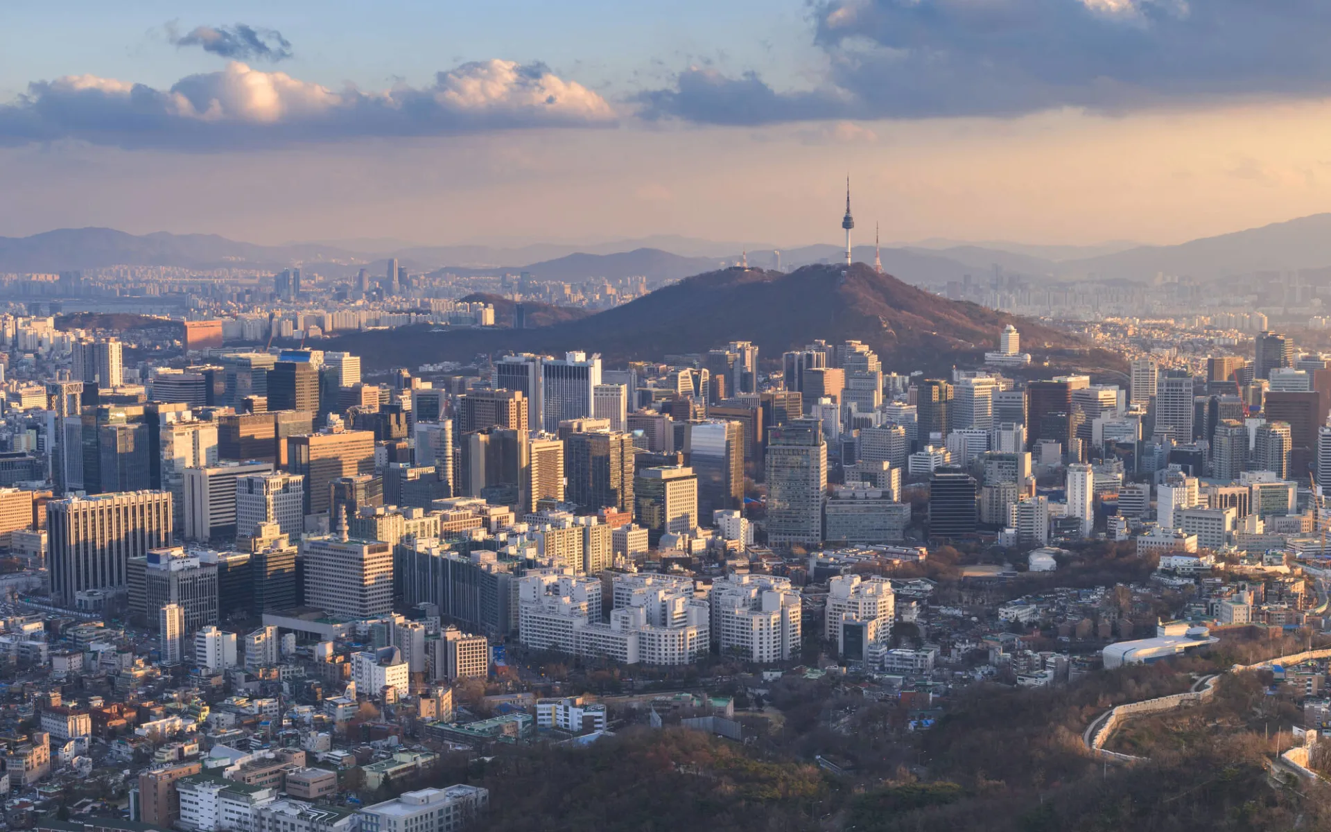 Höhepunkte Südkoreas ab Seoul: Seoul City Skyline
