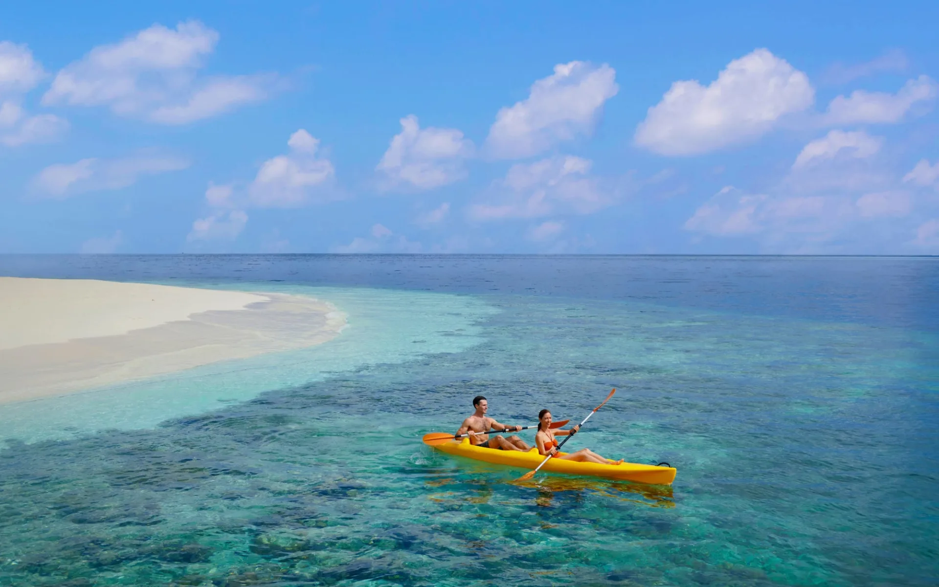 Dhawa Ihuru in Nordmale-Atoll: Kayak Dhawa Ihuru in Nordmale-Atoll: Kayak