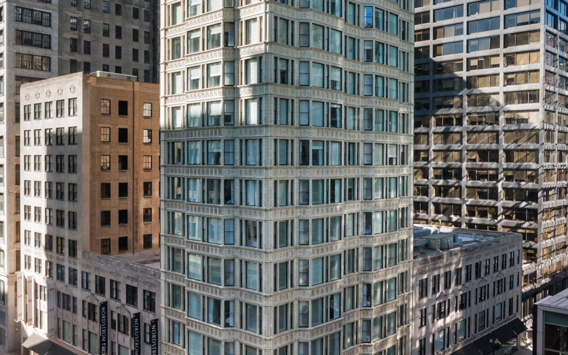 Staypineapple The Loop Chicago: Staypinapple_Aussen Staypineapple The Loop Chicago: Staypinapple_Aussen