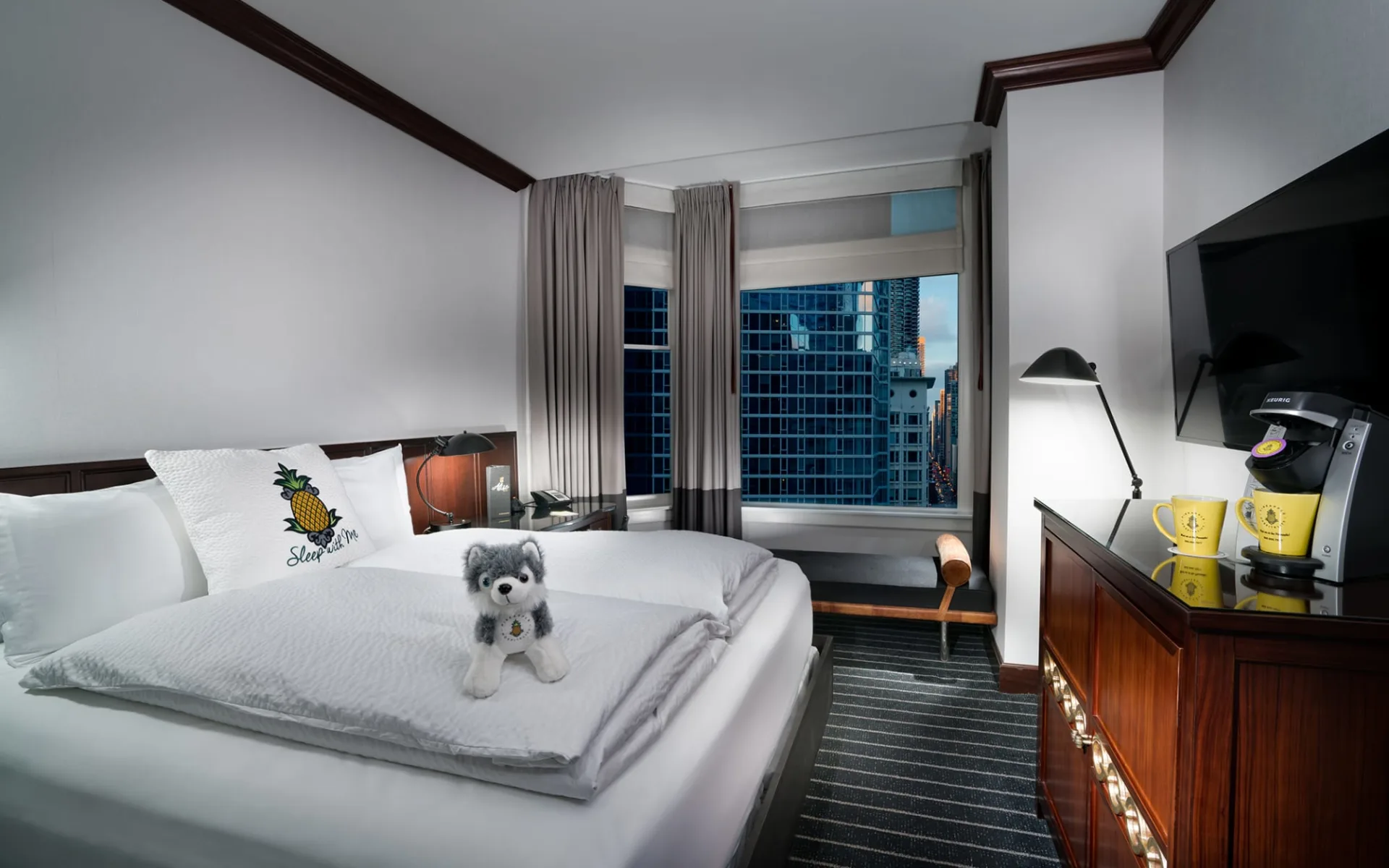 Staypineapple The Loop Chicago: Staypinapple_Zimmer Staypineapple The Loop Chicago: Staypinapple_Zimmer