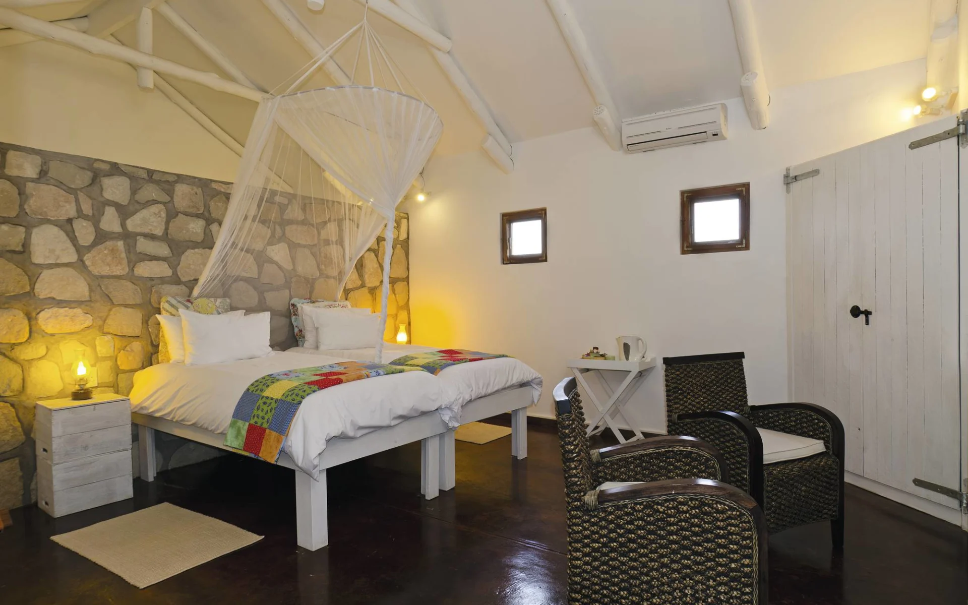 Kalahari Farmhouse in Mariental: Zimmer Kalahari Farmhouse Queenbed