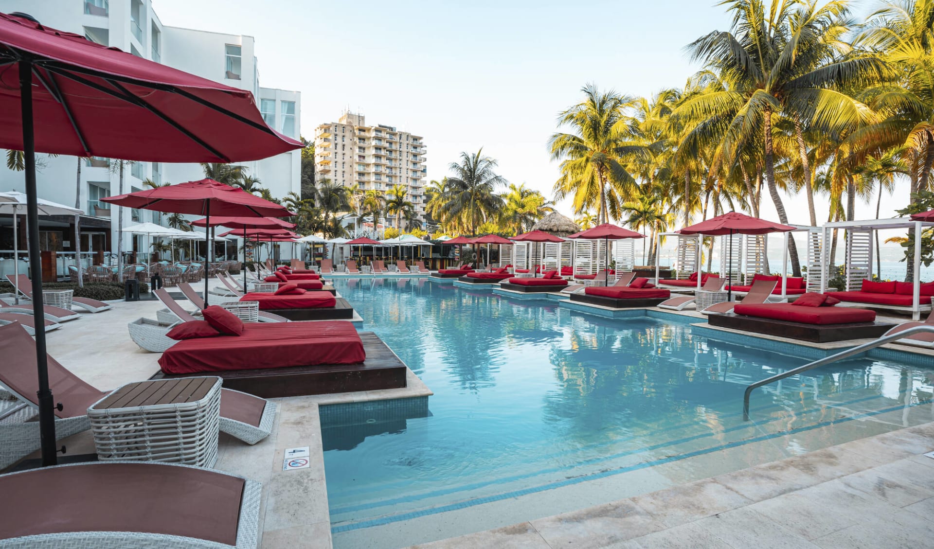 S Hotel Montego Bay: 24.05.13. hotel s-MAT03604 S Hotel Montego Bay: 24.05.13. hotel s-MAT03604