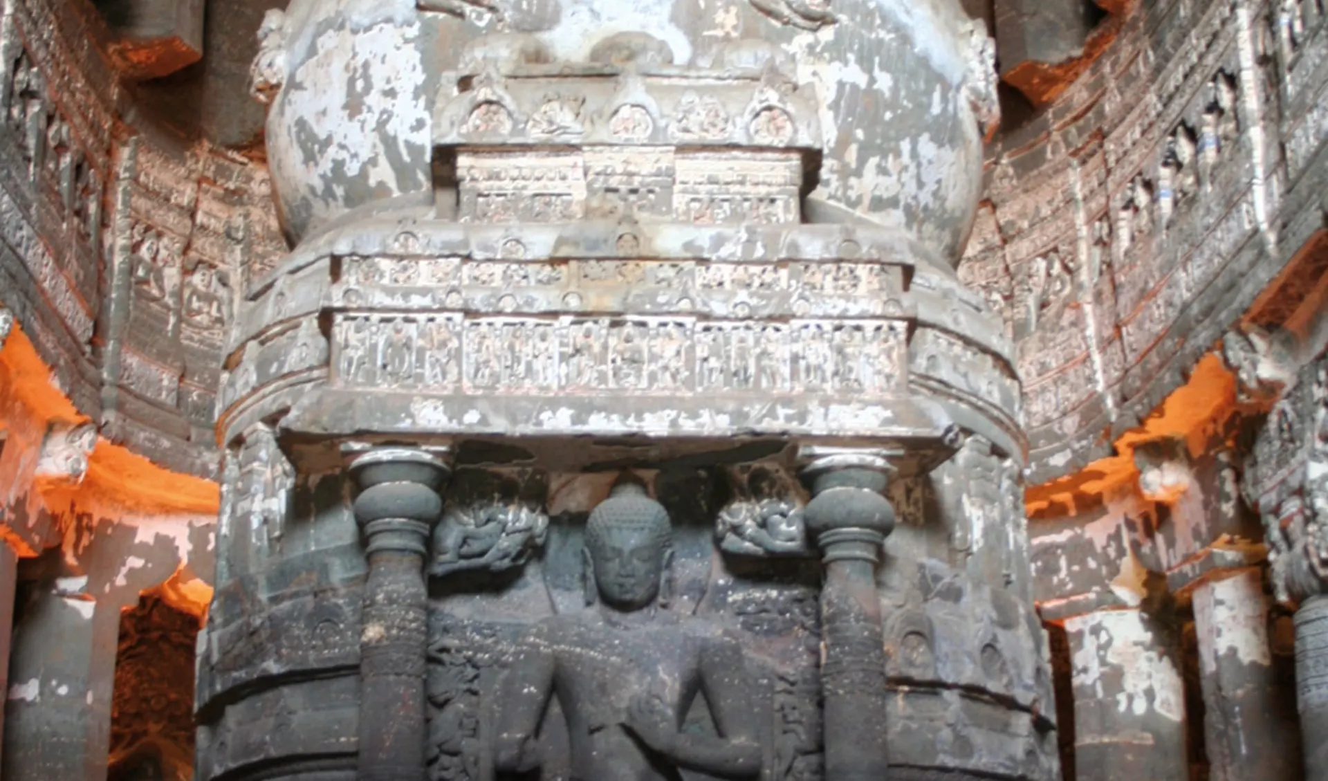 «The Deccan Odyssey» - Die Pracht Maharashtras ab Mumbai: Ajanta: Stupa «The Deccan Odyssey» - Die Pracht Maharashtras ab Mumbai: Ajanta: Stupa