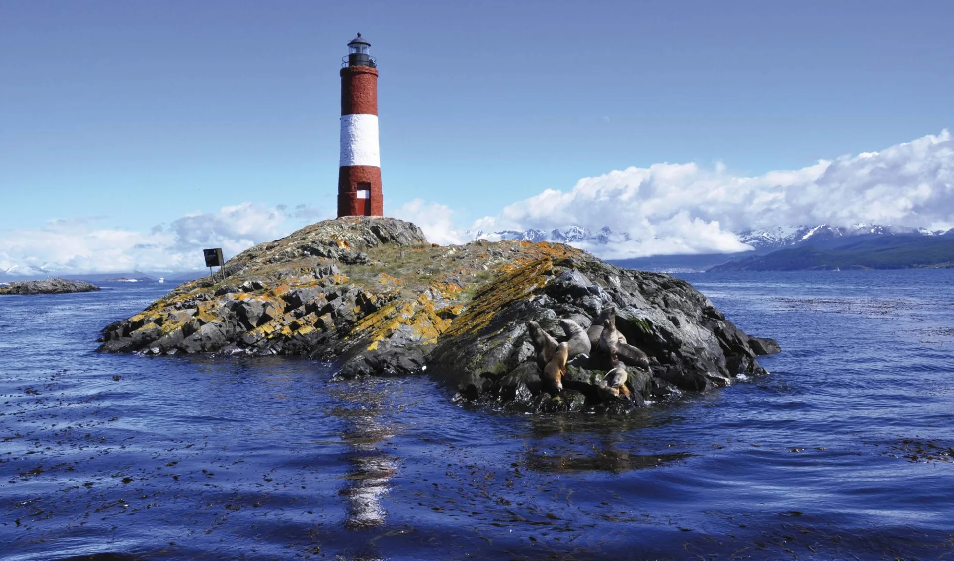 Privatreise Aguas del Sur ab Santiago de Chile: Argentinien - Ushuaia - Leuchtturm Privatreise Aguas del Sur ab Santiago de Chile: Argentinien - Ushuaia - Leuchtturm