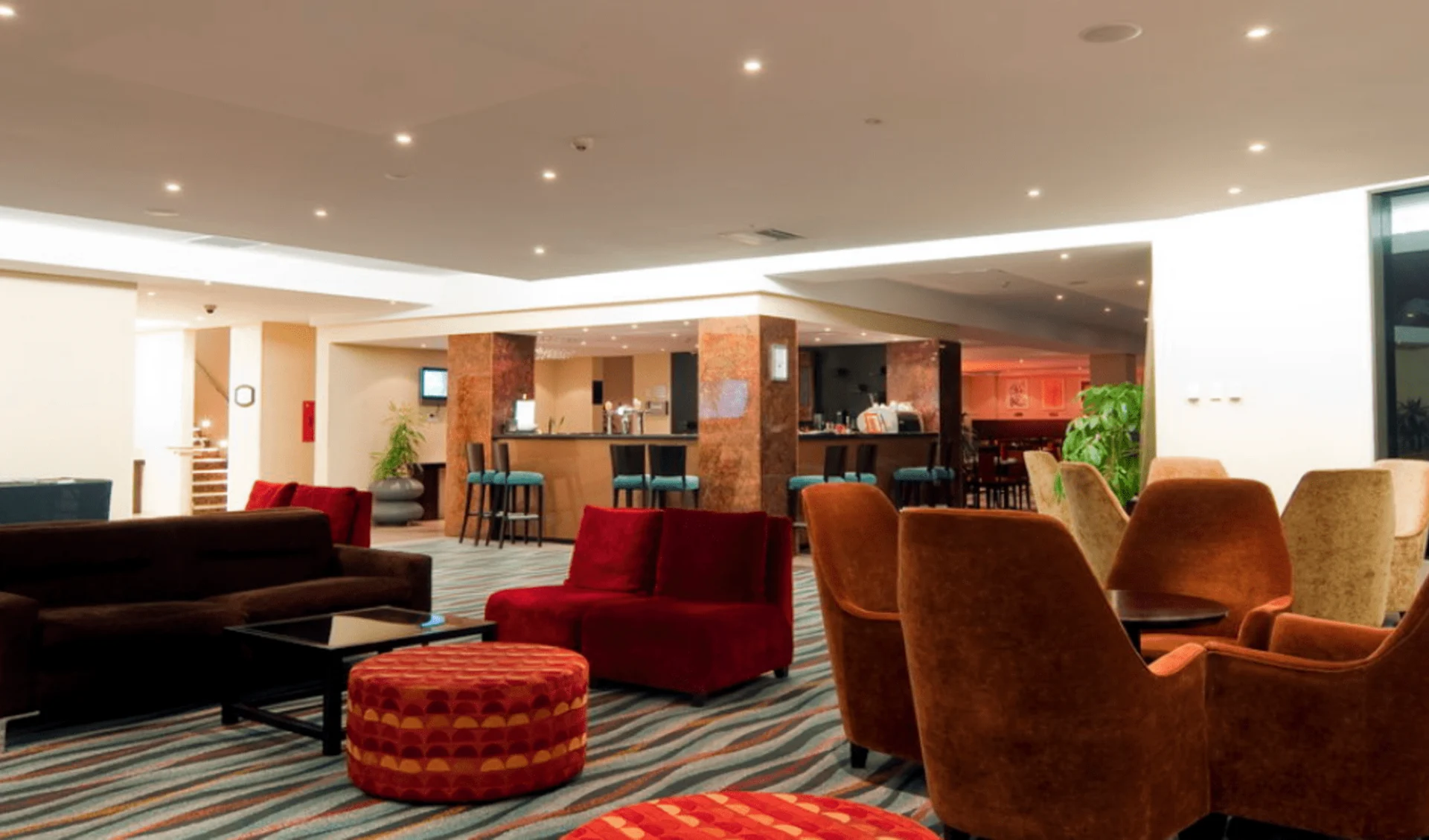 Copthorne Hotel Wellington Oriental Bay: Copthorne Wellington Oriental Bay Lobby Copthorne Hotel Wellington Oriental Bay: Copthorne Wellington Oriental Bay Lobby