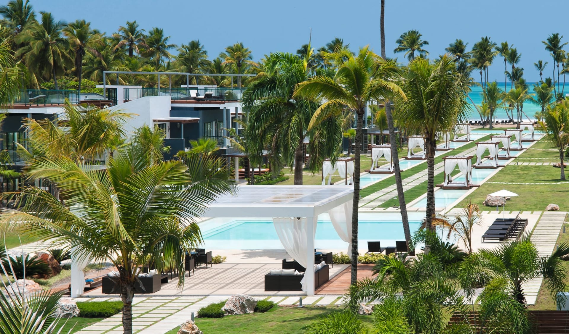 Hotel Sublime Samana in Las Terrenas: exterior Sublime Samana - Overview swimming pool area c Latinconnect Hotel Sublime Samana in Las Terrenas: exterior Sublime Samana - Overview swimming pool area c Latinconnect