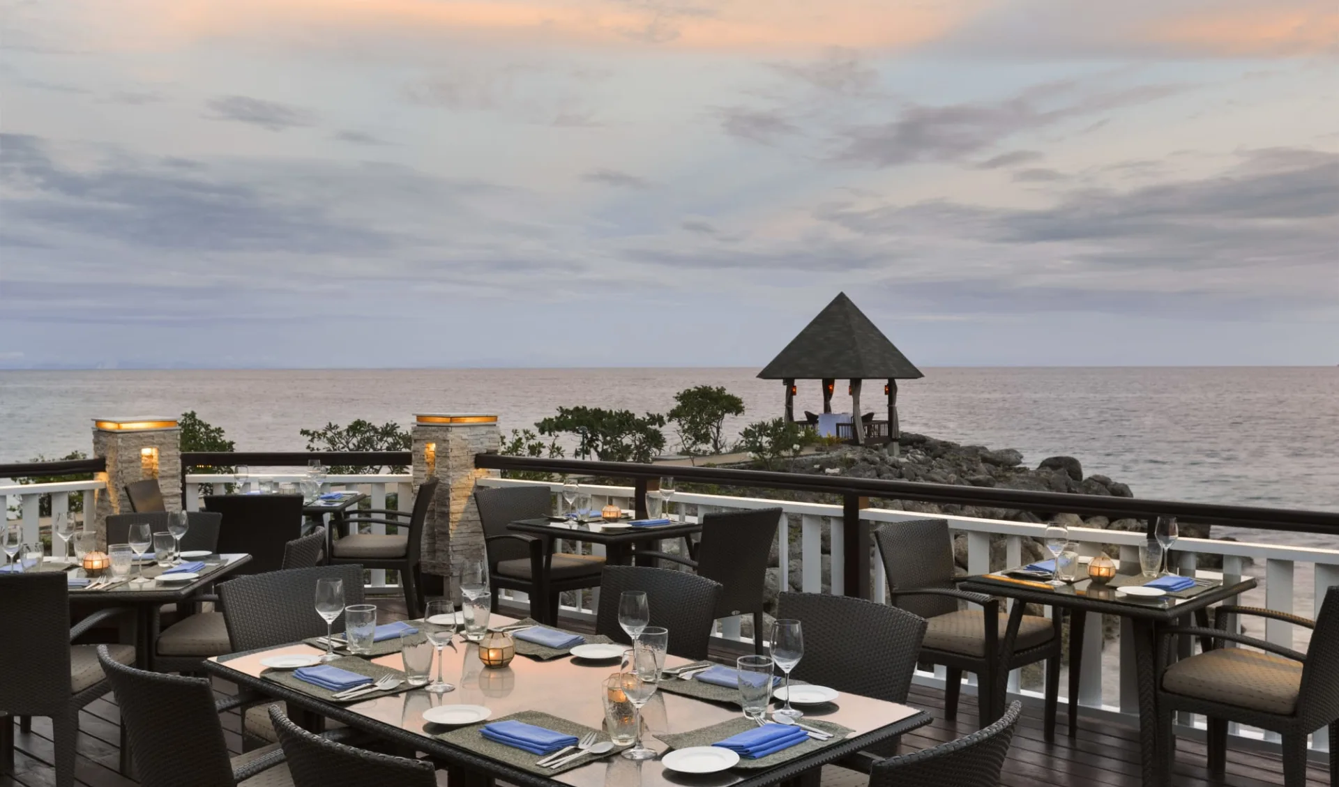 Shangri-La's Mactan Resort & Spa in Cebu: Cowrie Cove Shangri-La's Mactan Resort & Spa in Cebu: Cowrie Cove