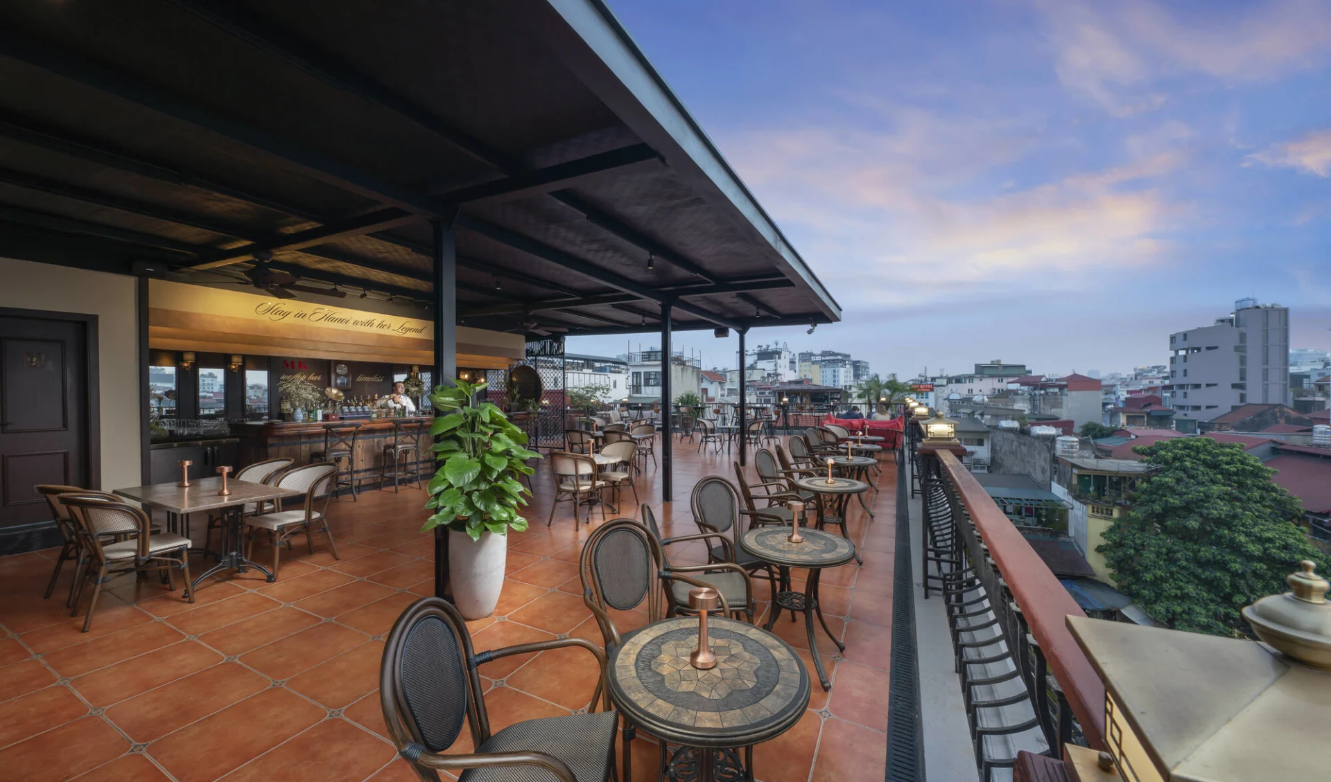 MK Premier Boutique Hotel in Hanoi: MK Rooftop Bar MK Premier Boutique Hotel in Hanoi: MK Rooftop Bar