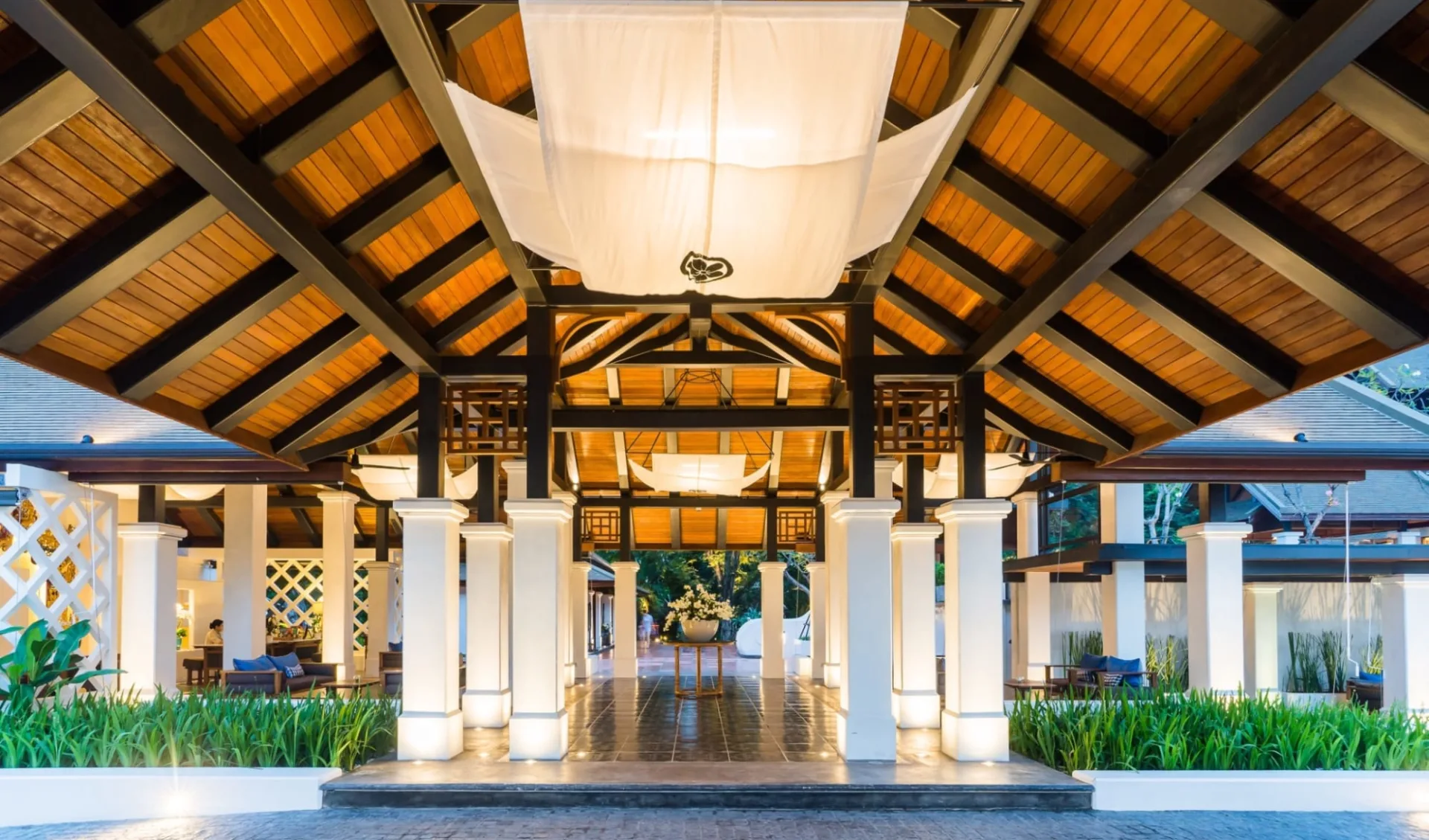 Chaweng Regent Beach Resort in Ko Samui:  Lobby | Entrance