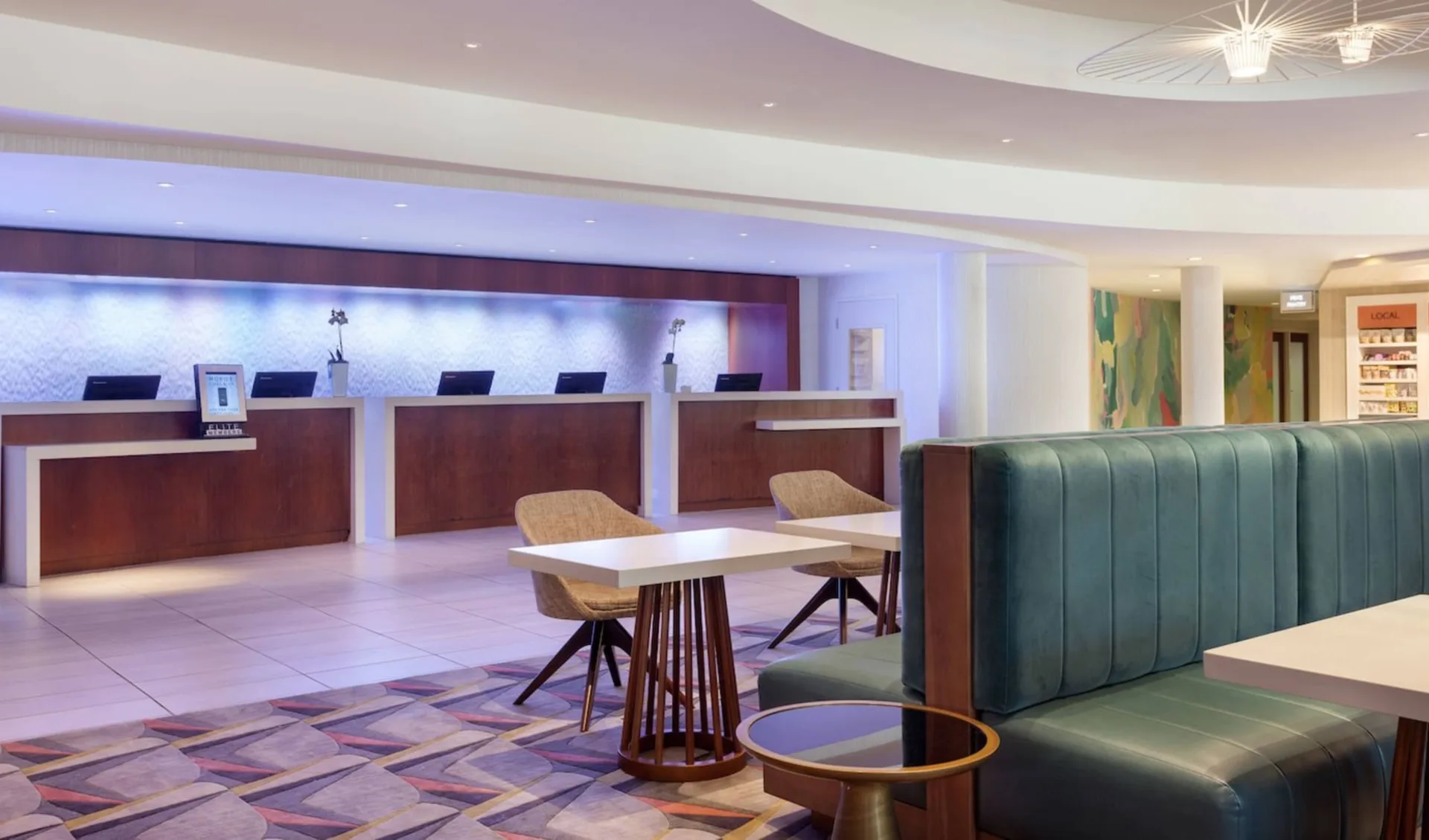 Marriott Miami Airport: Facilities_Marriott MIA Airport_Lobby_ATI Marriott Miami Airport: Facilities_Marriott MIA Airport_Lobby_ATI