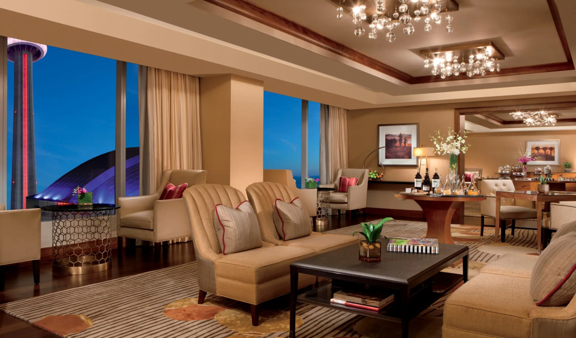 Ritz Carlton Toronto: facilities_Ritz-Carlton_ClubLounge Ritz Carlton Toronto: facilities_Ritz-Carlton_ClubLounge
