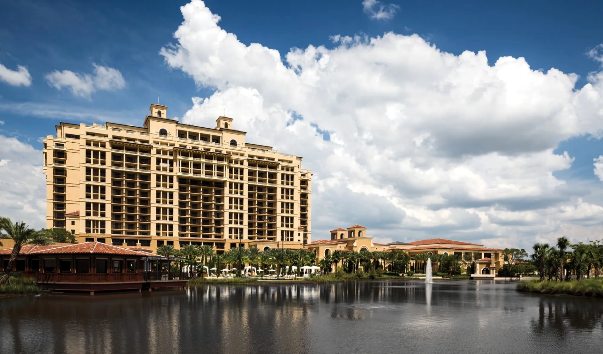 Four Seasons Resort Orlando at Walt Disney World Resort: Four Seasons_Aussen_COPYRIGHT NICHT VERGESSEN