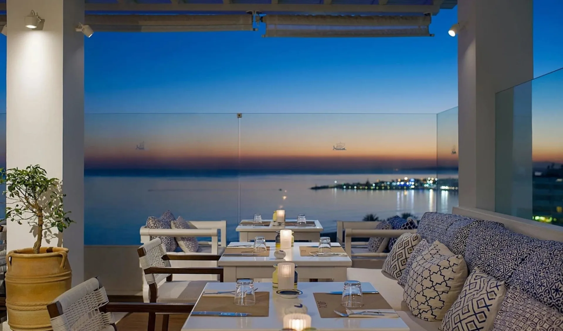 Badeferien im Grecian Sands ab Ayia Napa: Grecian Sands Bar