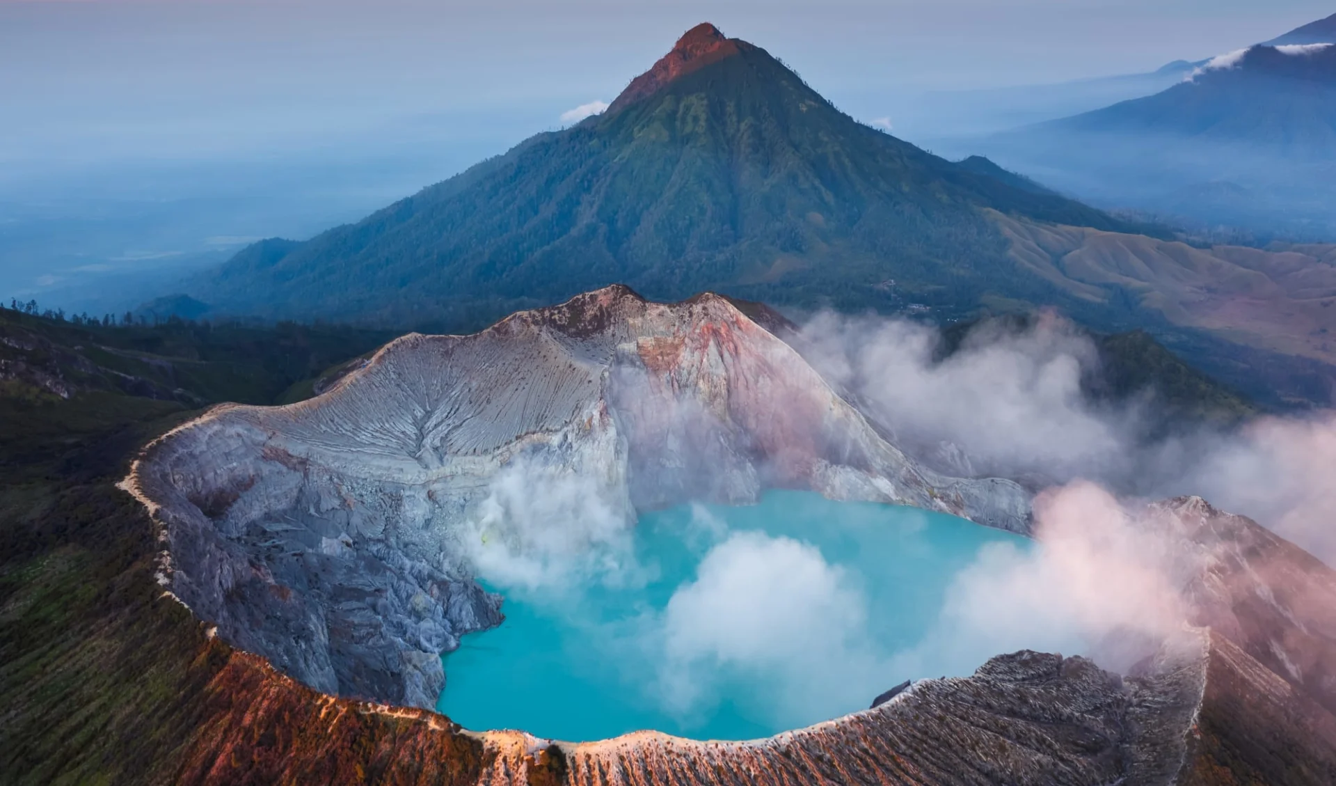 Java-Bali Kompakt ab Yogyakarta: Java Mount Ijen Java-Bali Kompakt ab Yogyakarta: Java Mount Ijen