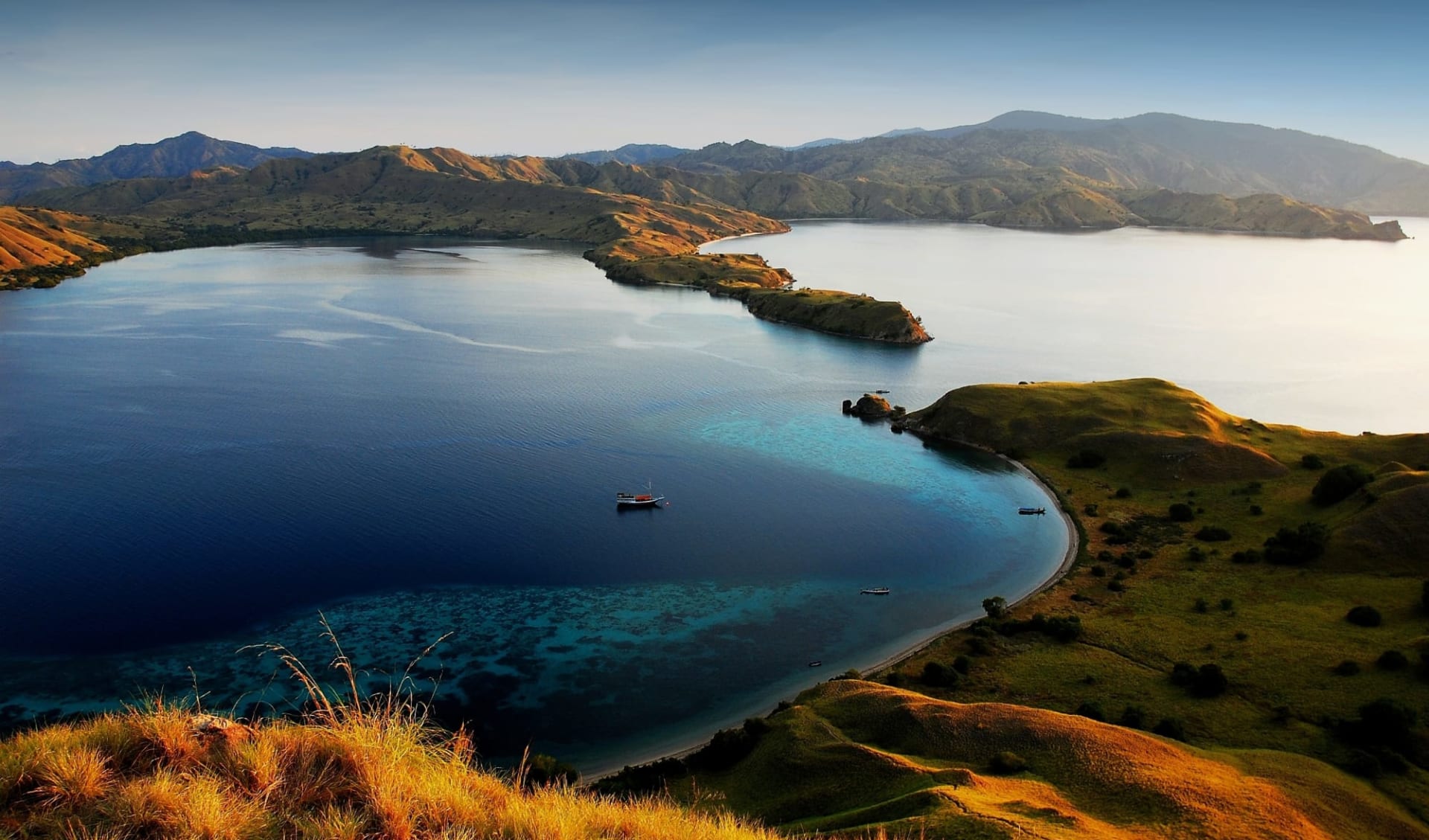 Komodo - Inseln der Warane ab Labuan Bajo: Komodo National Park Komodo - Inseln der Warane ab Labuan Bajo: Komodo National Park