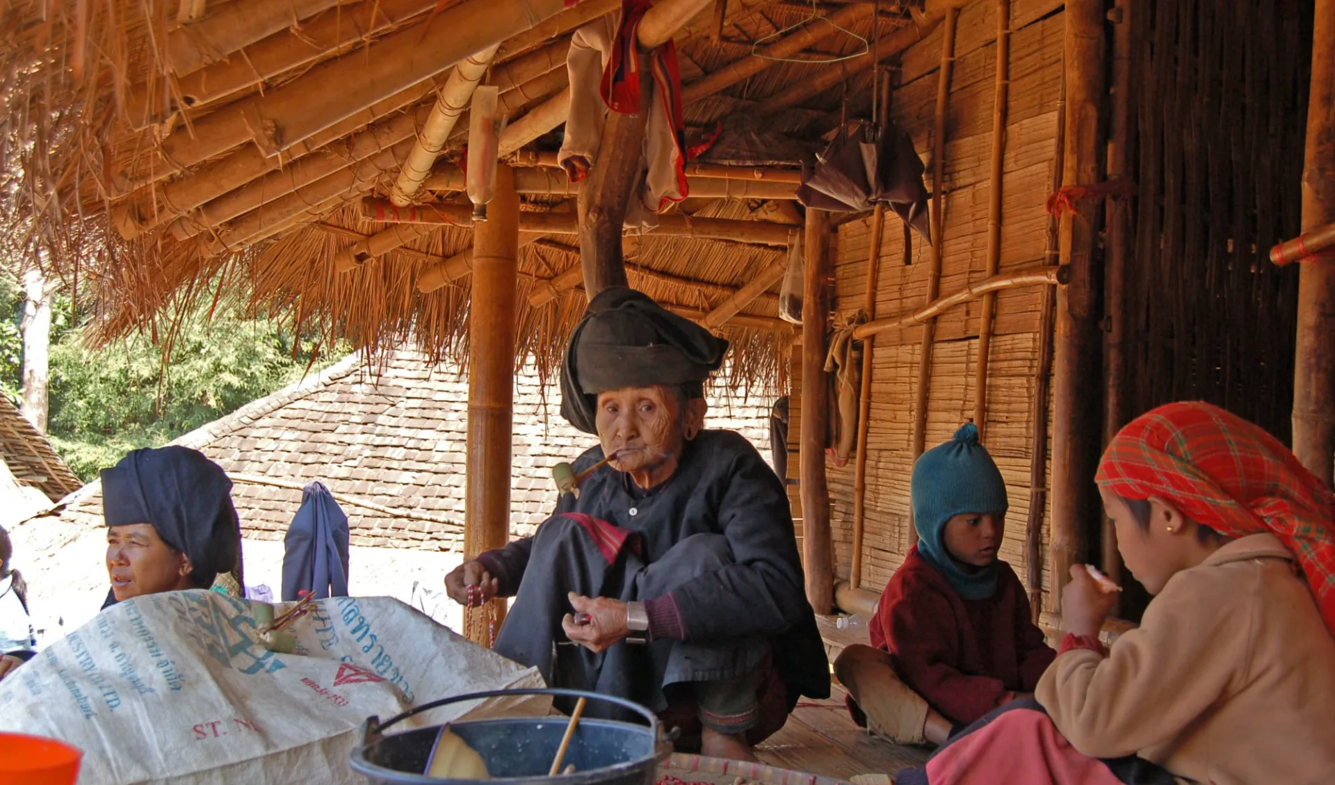 Die Bergstämme von Kyaing Tong: Kyaing Tong people Die Bergstämme von Kyaing Tong: Kyaing Tong people