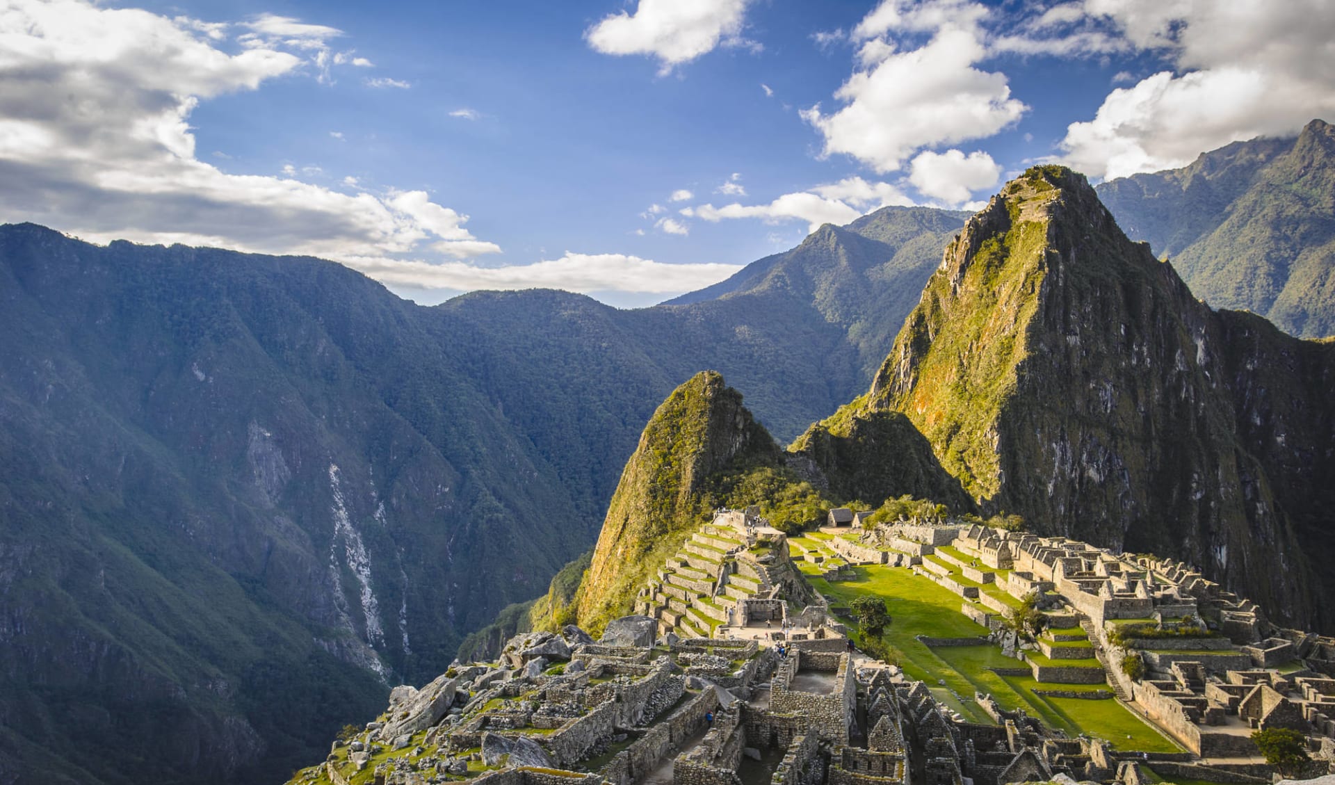Zubucherreise Paseo Divino ab Lima: Peru - Machu Picchu - leuchtend Zubucherreise Paseo Divino ab Lima: Peru - Machu Picchu - leuchtend