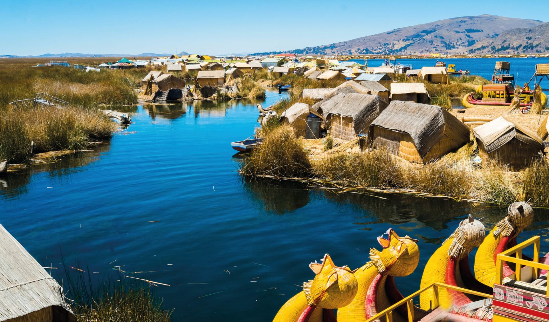Privatreise Peru - Bolivien ab Cuzco: Peru - Puno - Schwimmende Inseln und traditionelle Boote Privatreise Peru - Bolivien ab Cuzco: Peru - Puno - Schwimmende Inseln und traditionelle Boote