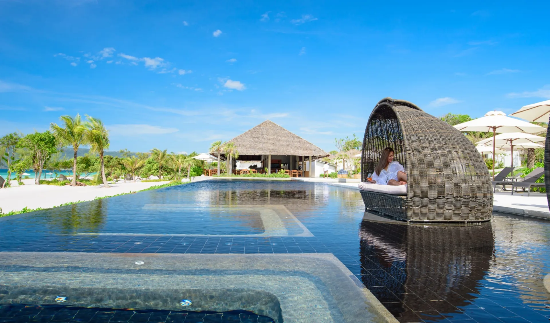 The Royal Sands Koh Rong: Pool The Royal Sands Koh Rong: Pool