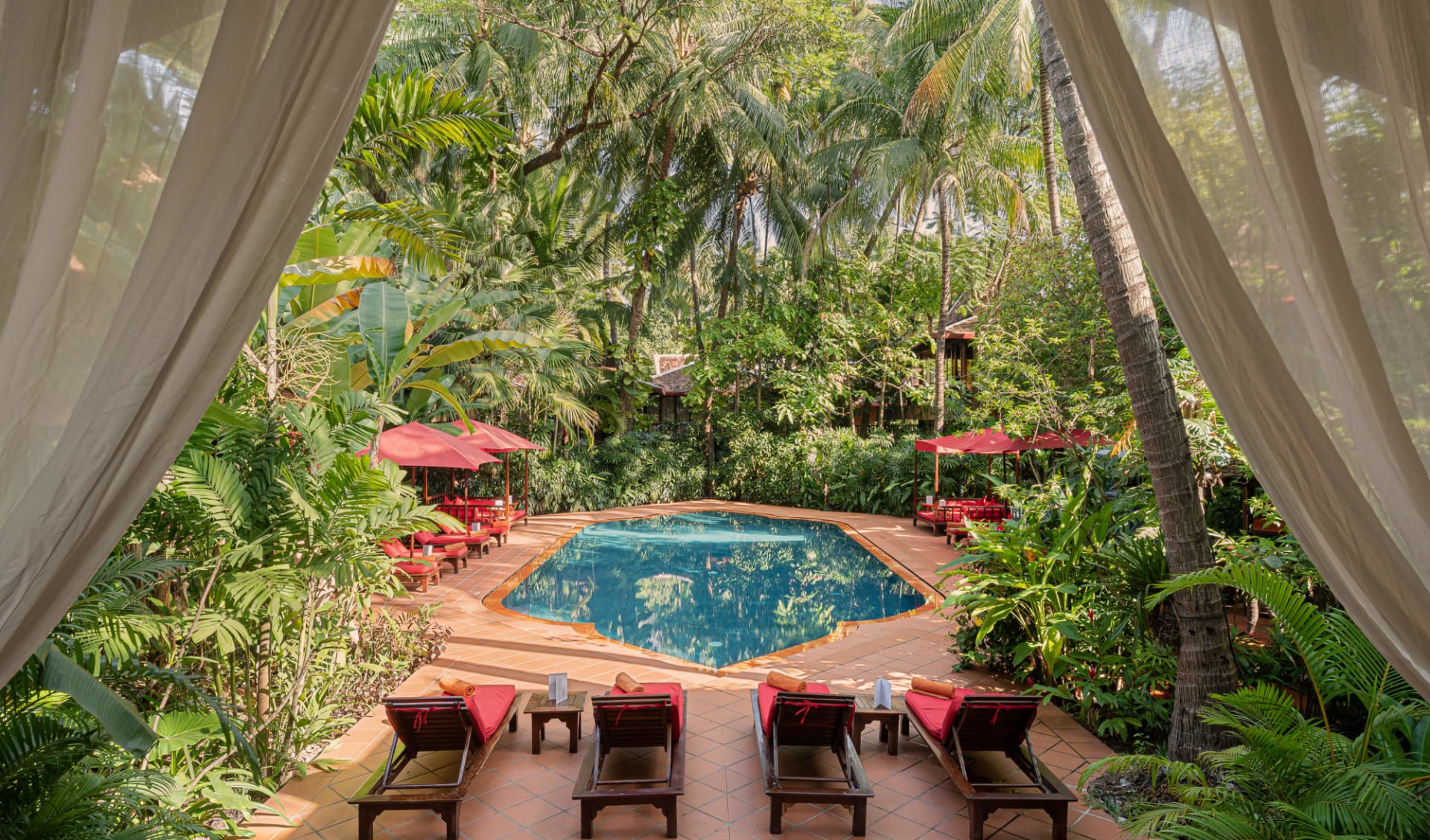 Angkor Village Hotel in Siem Reap: Swimmingpool Angkor Village Hotel in Siem Reap: Swimmingpool