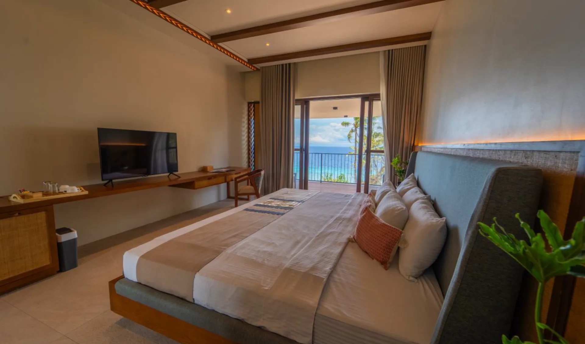Cebu Beach Club:  2-Bedroom Suite