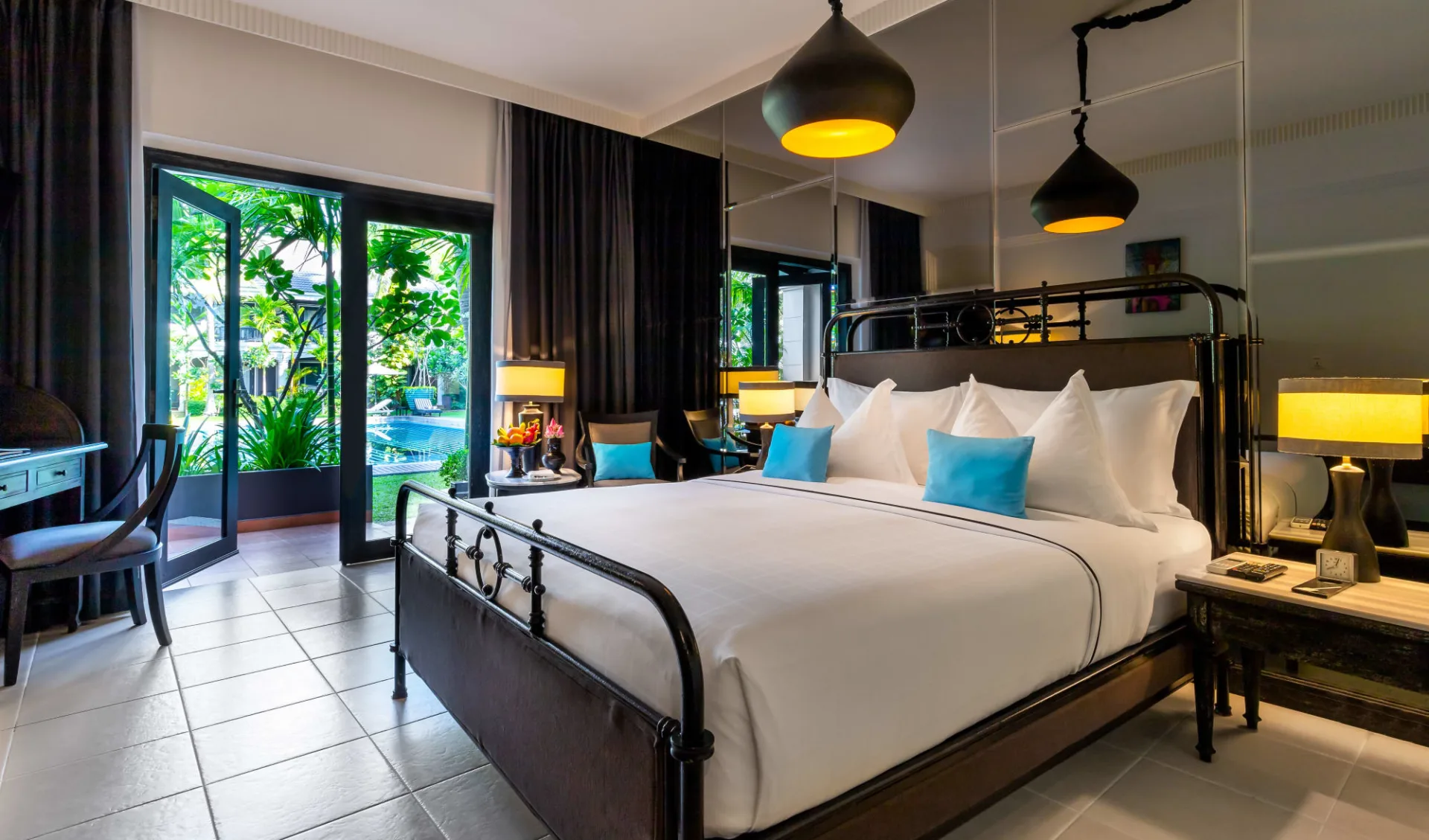 Shinta Mani Angkor in Siem Reap: Bayon Room Shinta Mani Angkor in Siem Reap: Bayon Room