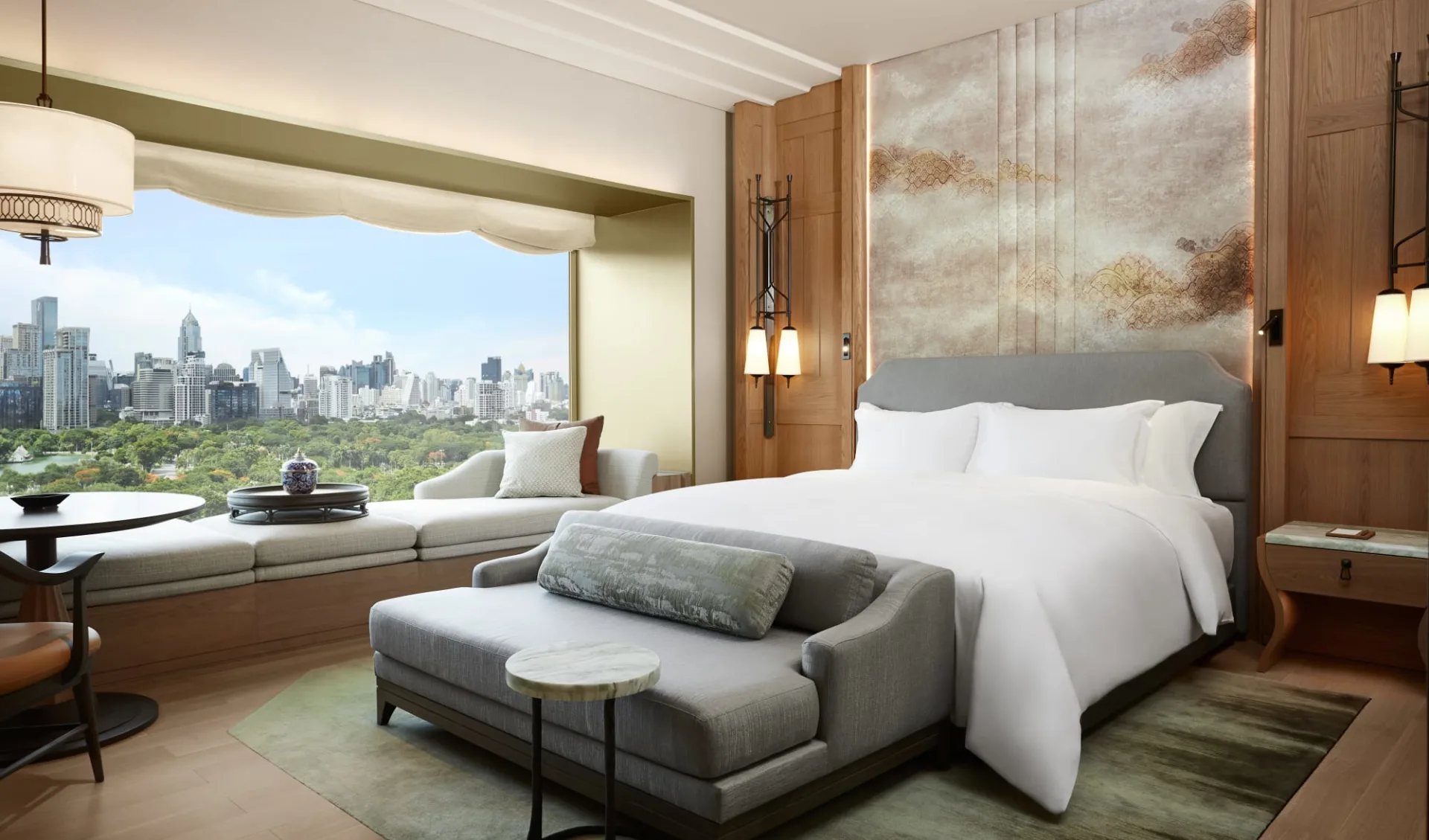 Dusit Thani Bangkok:  Deluxe