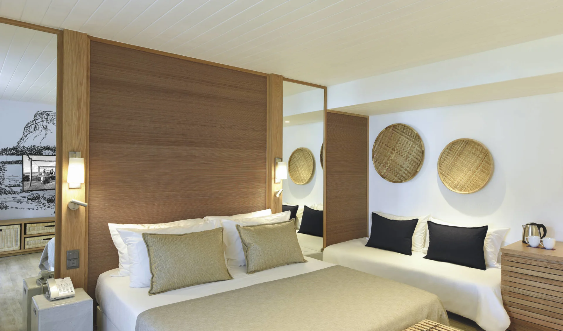 Canonnier Beachcomber Golf Resort & Spa in Pointe aux Canonniers: Deluxe Sea Facing Canonnier Beachcomber Golf Resort & Spa in Pointe aux Canonniers: Deluxe Sea Facing
