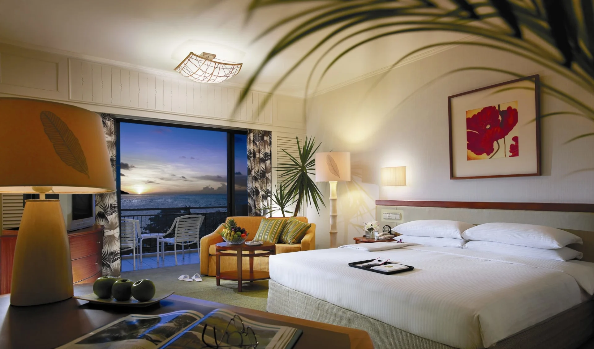 Shangri-La's Rasa Sayang Resort & Spa in Penang:  Deluxe Seaview | Garden Wing