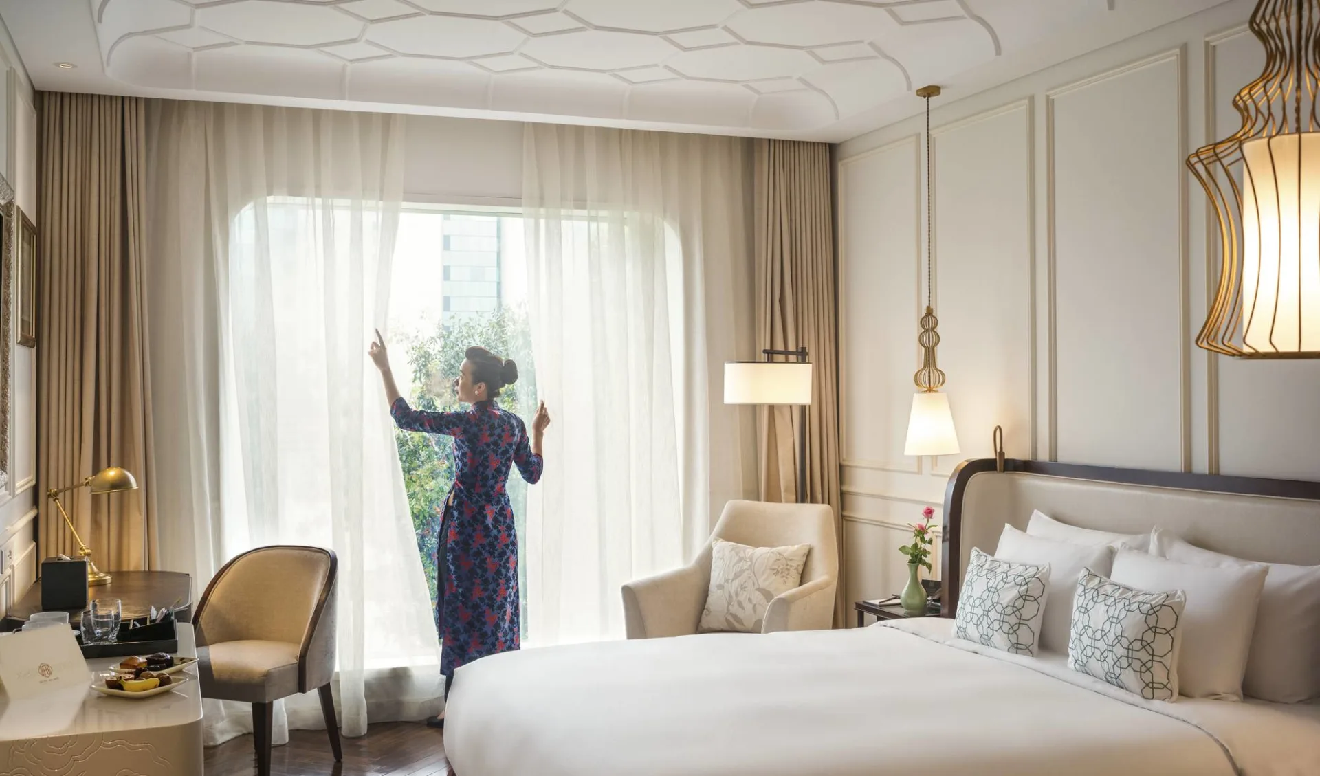 Hôtel des Arts Saigon:  Deluxe | Sky Executive Deluxe