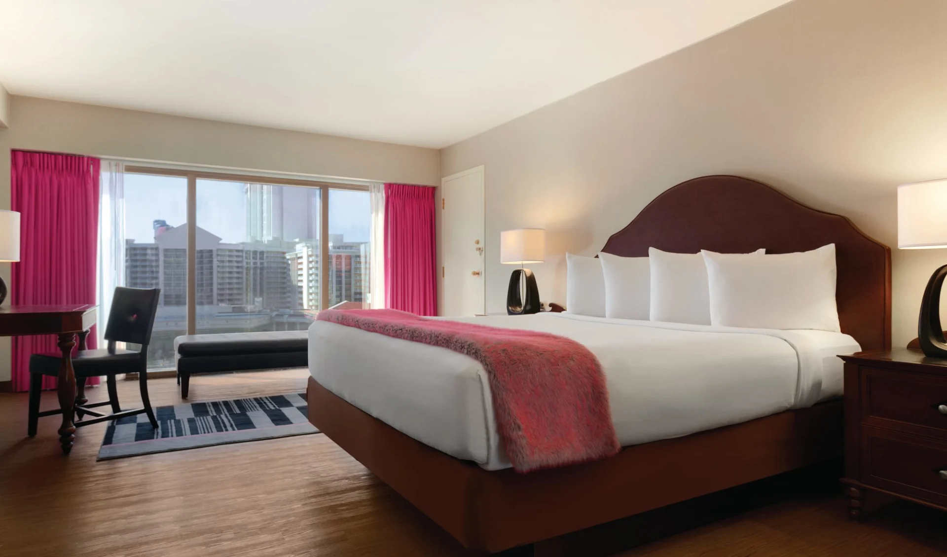 Flamingo Las Vegas: Flamingo Las Vegas - Fabulous Room Flamingo Las Vegas: Flamingo Las Vegas - Fabulous Room