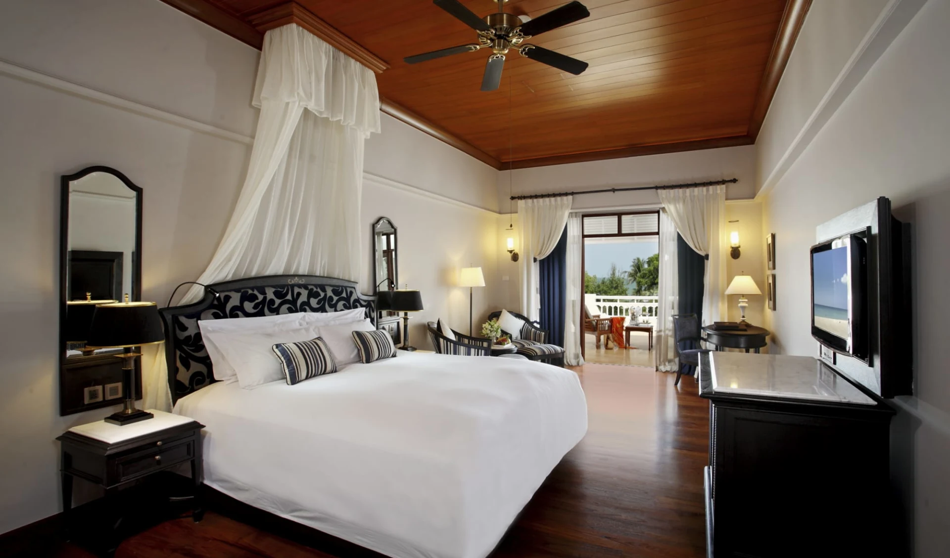 Centara Grand Beach Resort Hua Hin: Premium Deluxe Club Centara Grand Beach Resort Hua Hin: Premium Deluxe Club