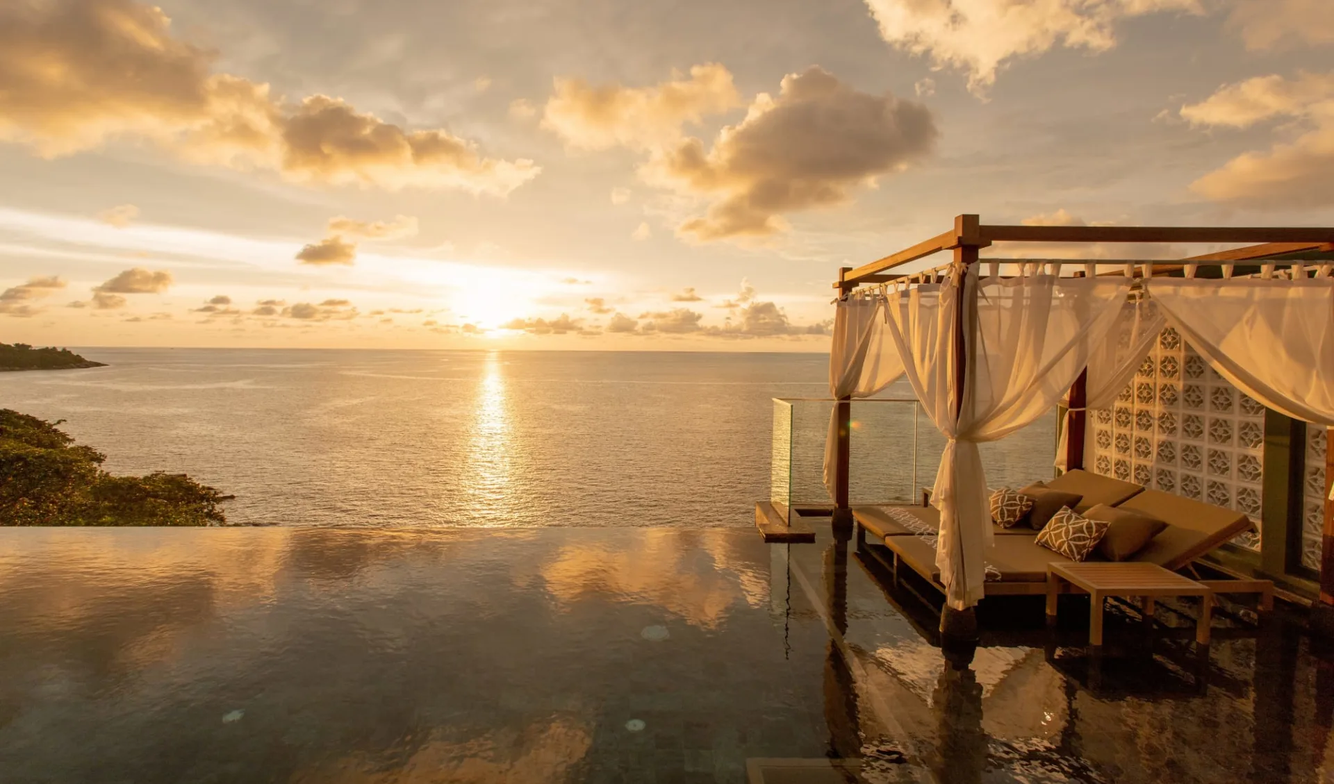 The Shore at Katathani in Phuket: Seaview Pool Villa In Love The Shore at Katathani in Phuket: Seaview Pool Villa In Love