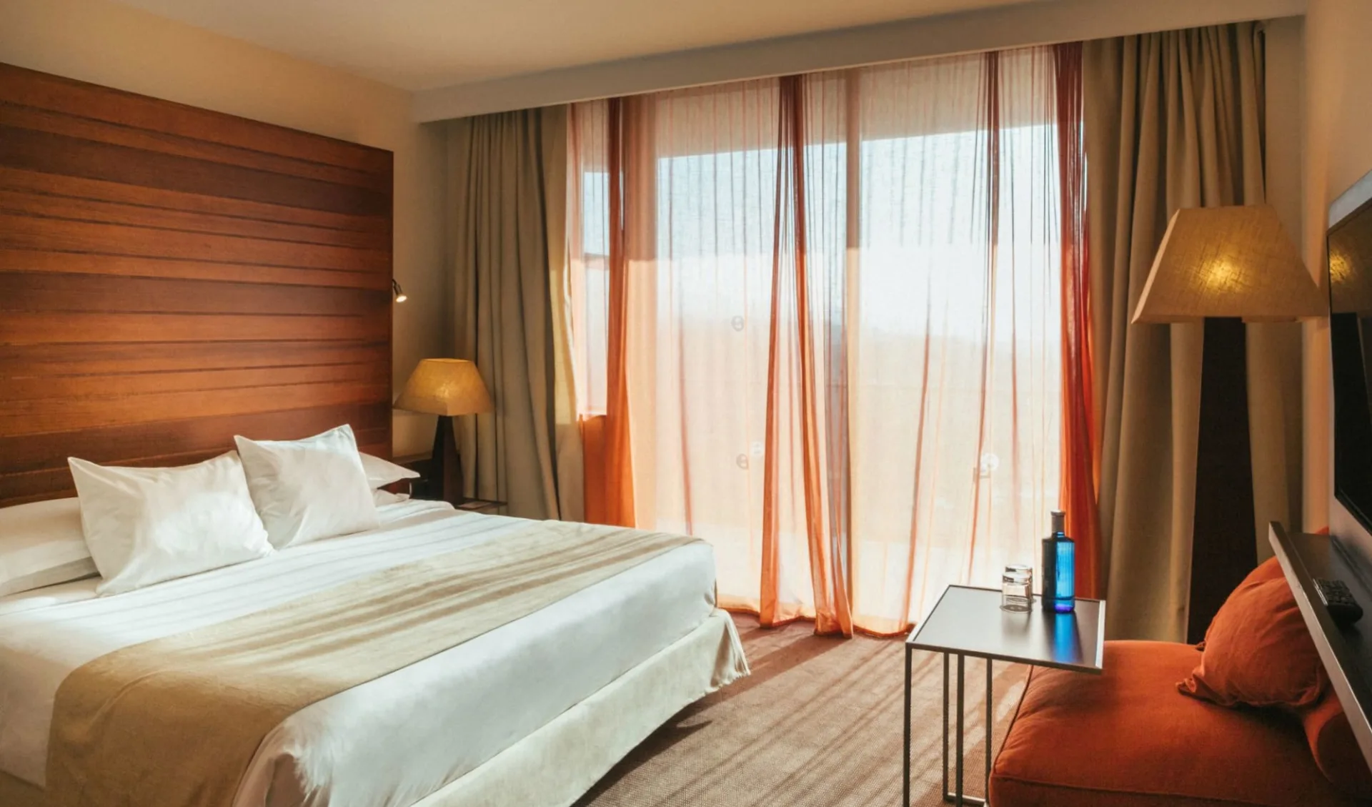 01.03. - 08.03.2027 Golf Trainingswoche auf Gran Canaria (Warteliste): Salobre Hotel Deluxe Room 01.03. - 08.03.2027 Golf Trainingswoche auf Gran Canaria (Warteliste): Salobre Hotel Deluxe Room