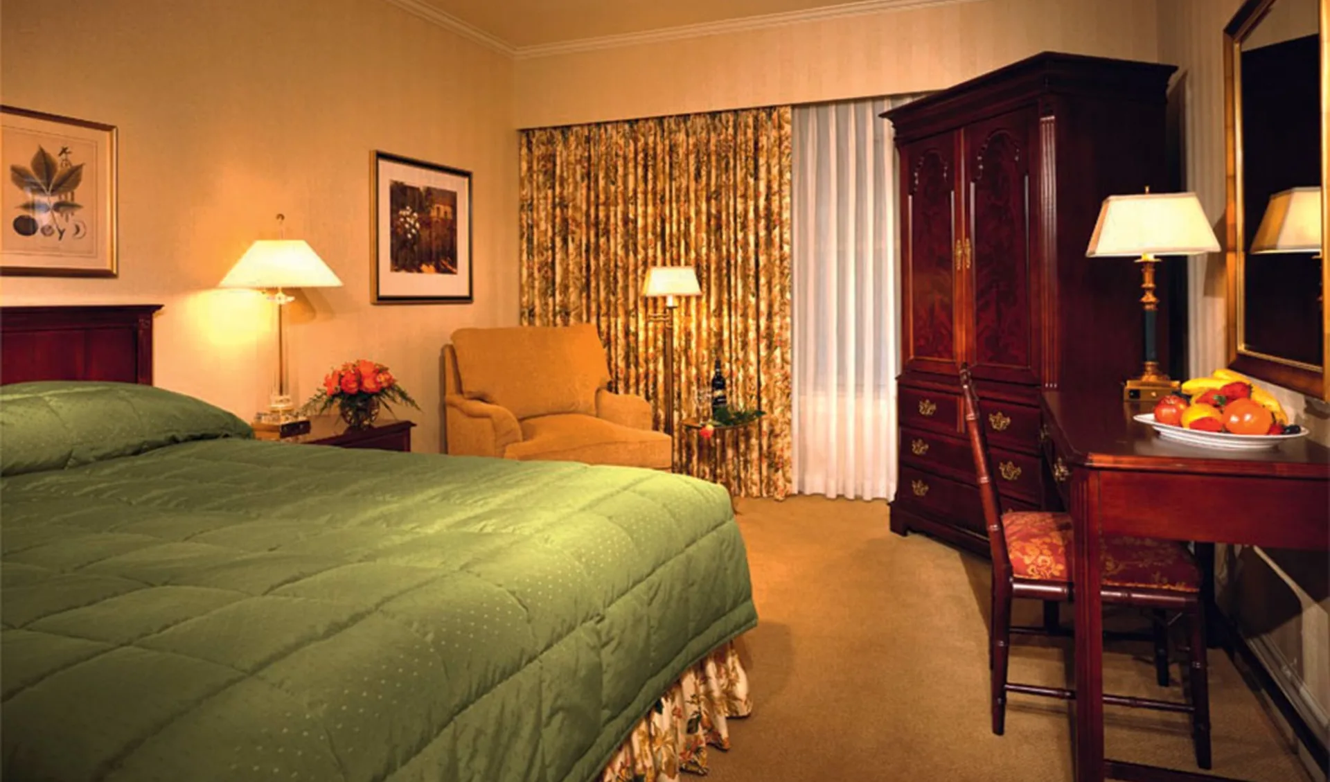 Mayflower Park Hotel in Seattle: zimmer mayflower park hotel doppelzimmer sessel Mayflower Park Hotel in Seattle: zimmer mayflower park hotel doppelzimmer sessel