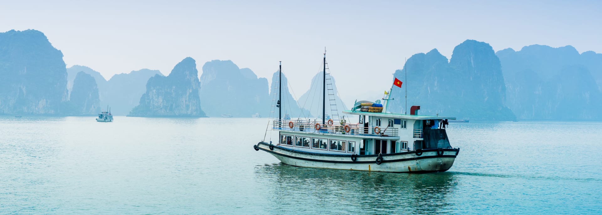  
Ha Long Bay, Vietnam