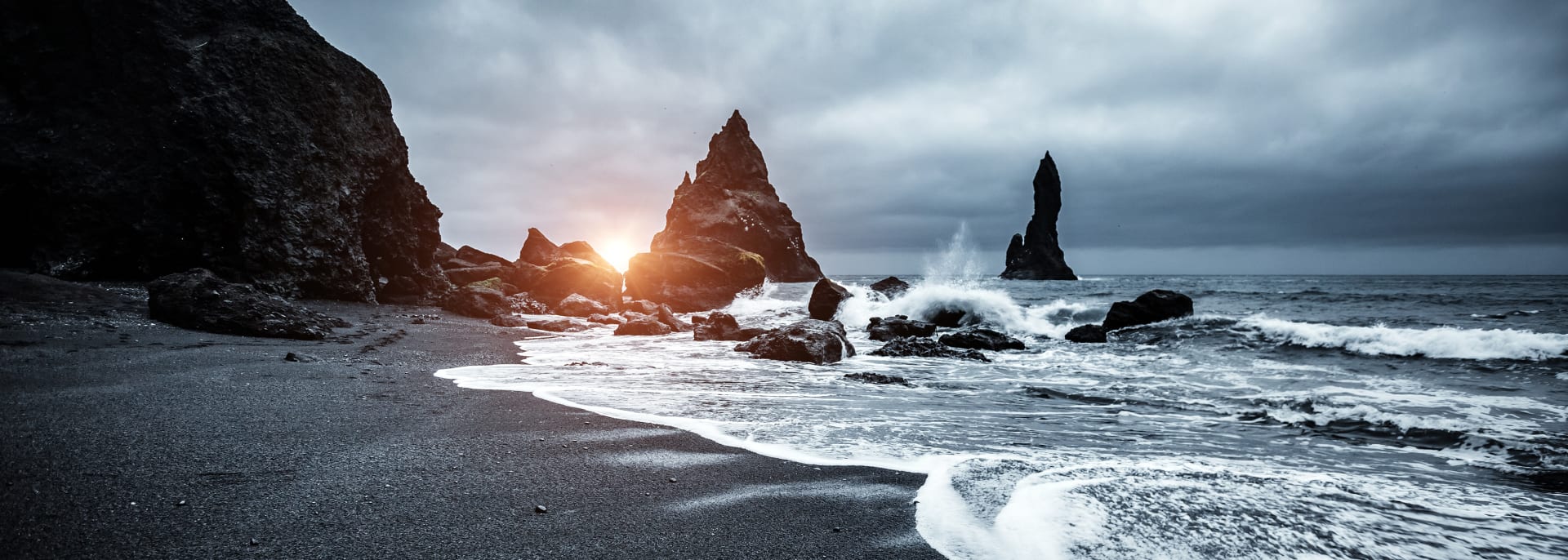 Reynisfjara Beach, Island Reynisfjara Beach, Island