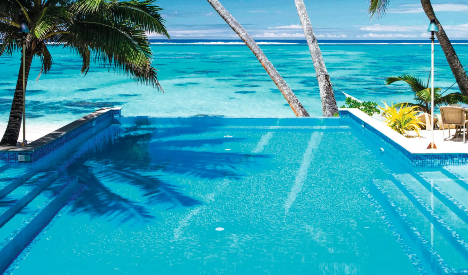 Little Polynesian in Rarotonga:  facilities Little Polynesian-Infinity-Pool-Lagoon-View