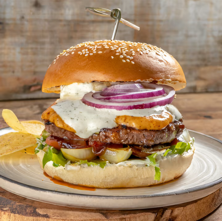 Burgers garnis au fromage bleu