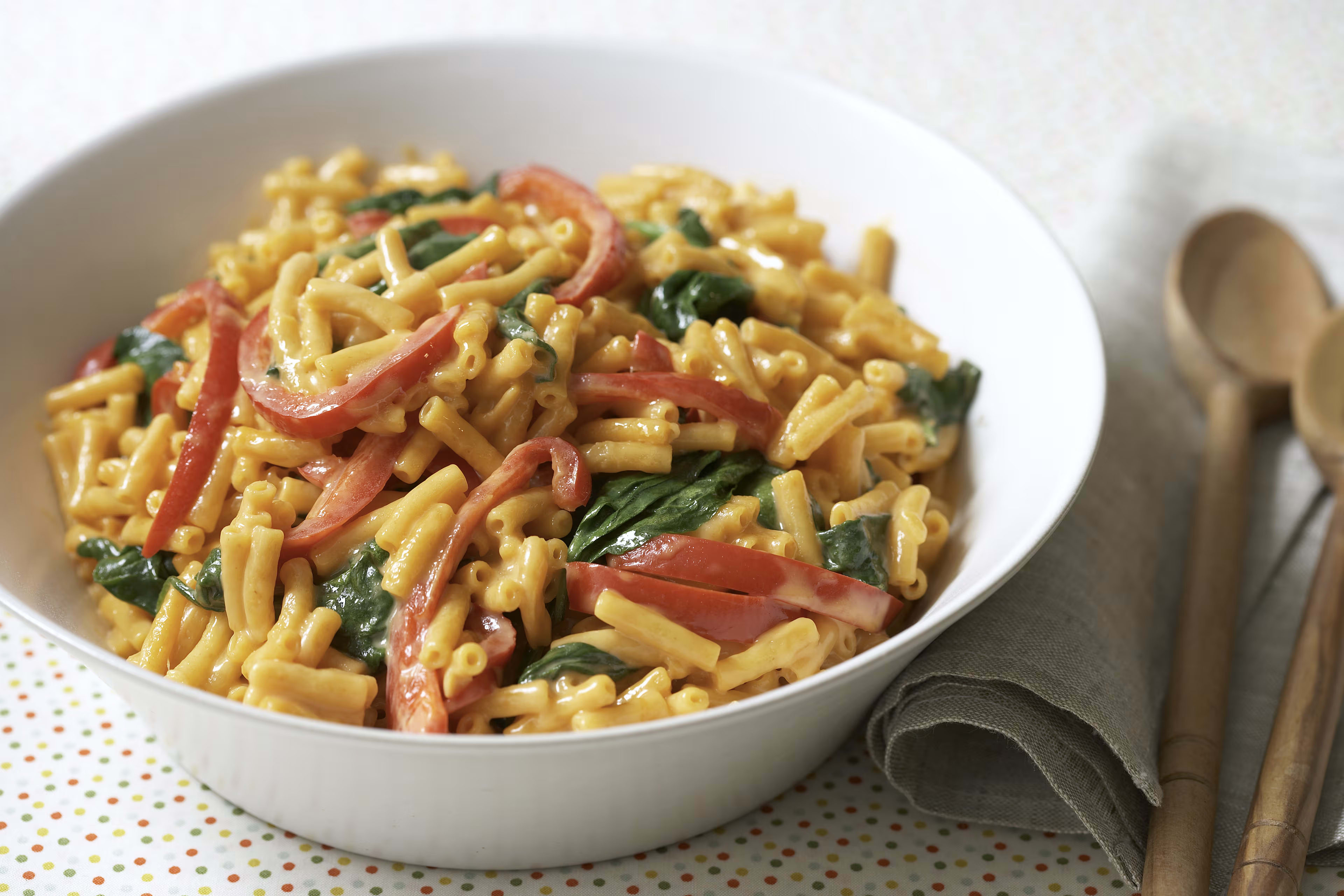 Mac and Cheese with Peppers and Spinach
