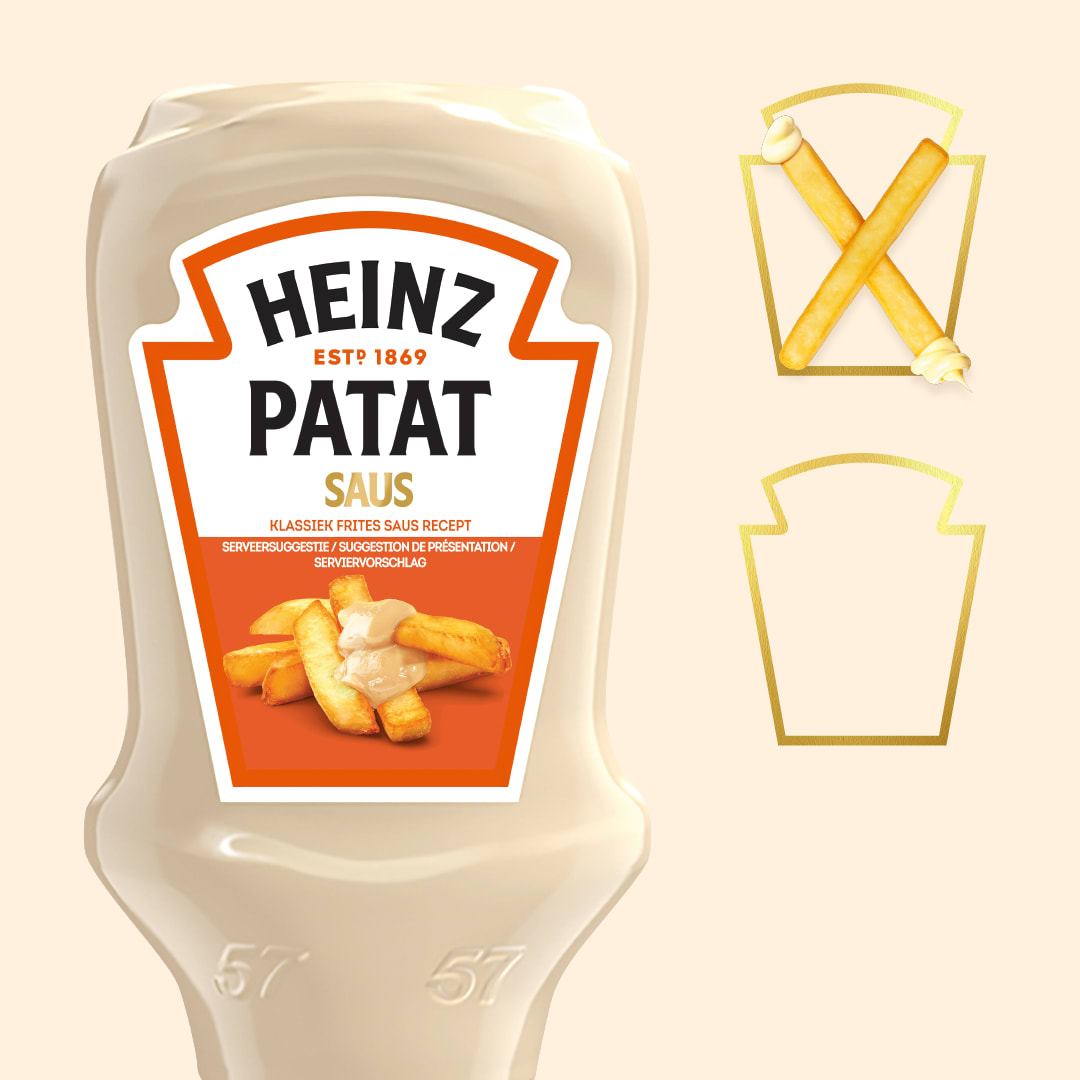 Heinz sausfles met 'Patat Saus' etiket. Daarnaast gouden 'X' van friet en een leeg gouden kader.