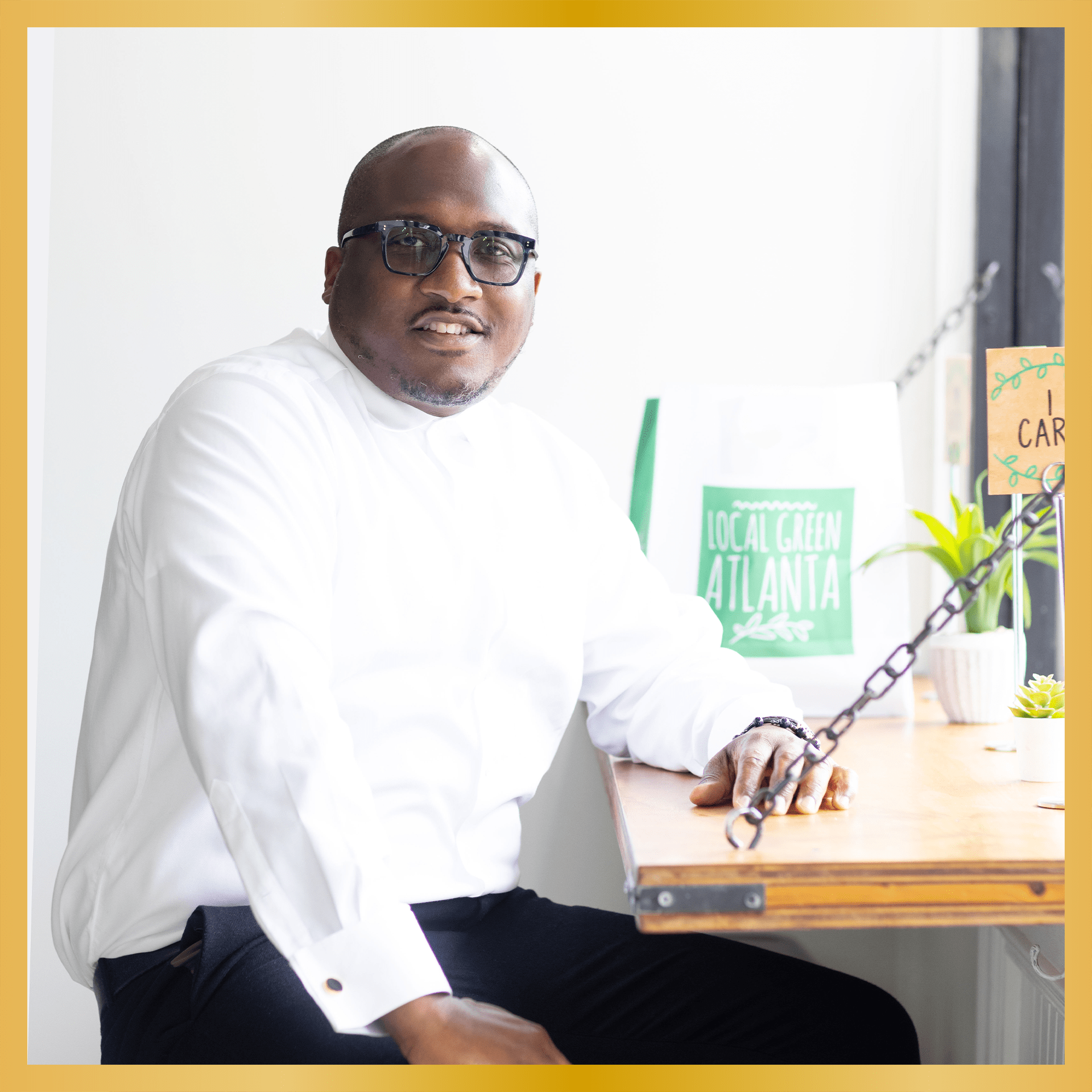Local Green Atlanta brings fresh, healthy food, including vegan, vegetarian, and pescatarian dishes, to underserved neighborhoods in Atlanta, Georgia.