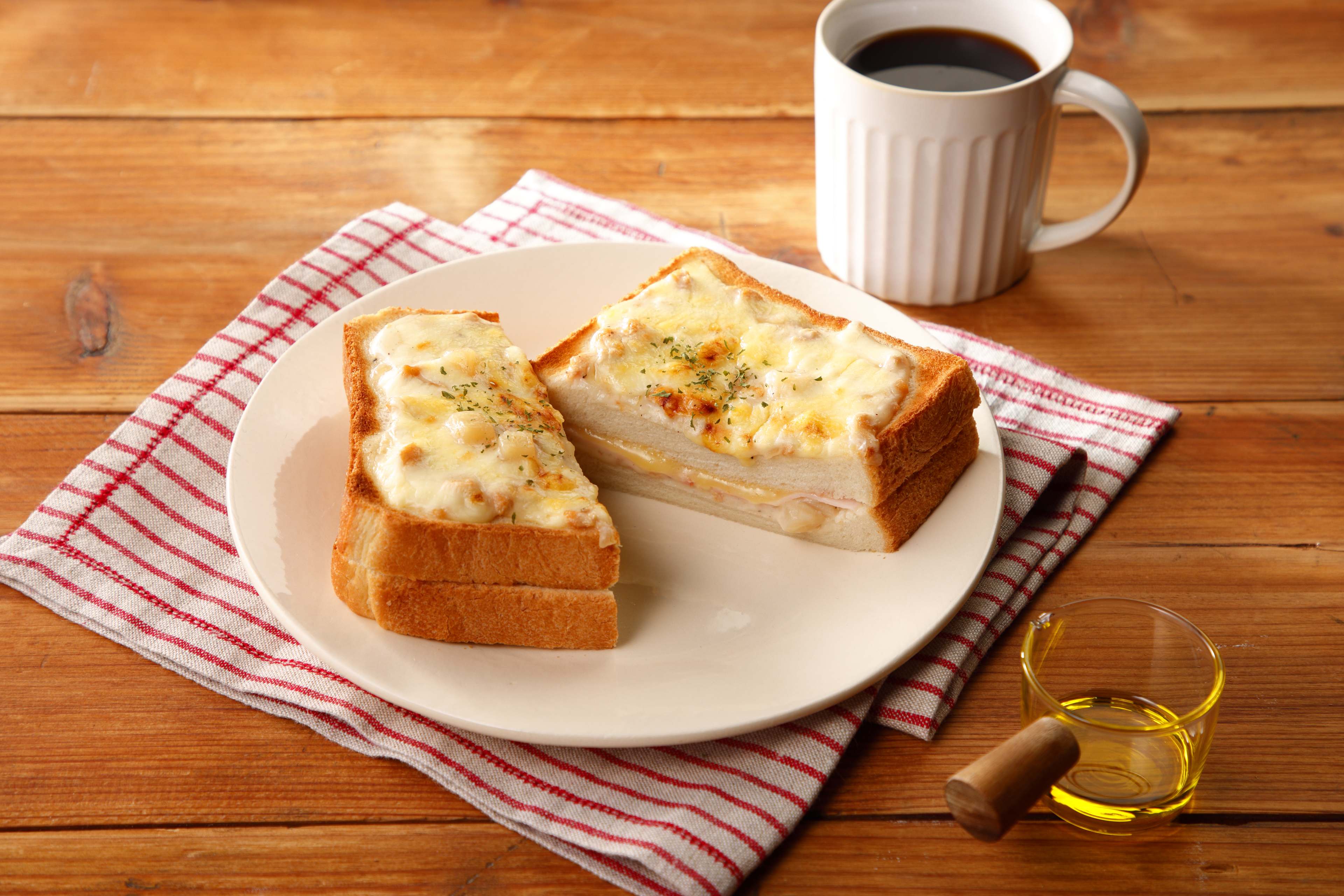 激レア　食品サンプル　クリームソースオムライス　グラタン　2点セット 激レア 食品サンプル クリームソースオムライス グラタン 2点