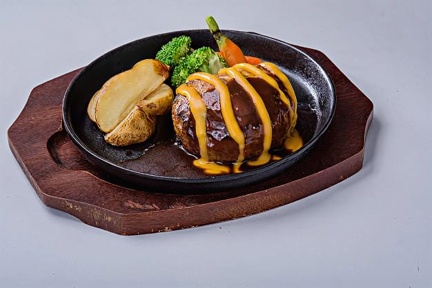 チーズハンバーグ