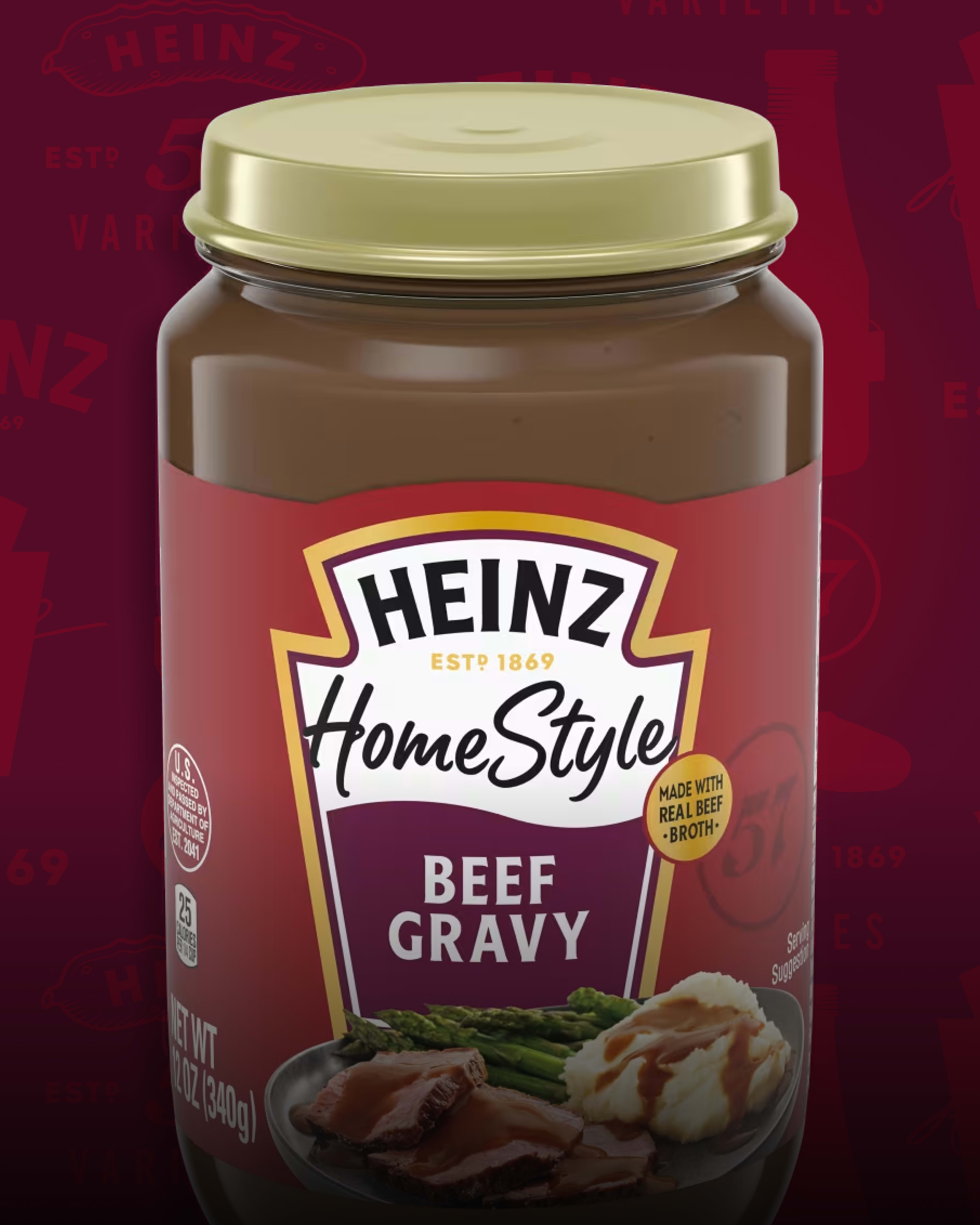 A jar of Heinz HomeStyle Beef Gravy with a gold lid, with serving suggestion of sliced beef, mashed potatoes, and asparagus