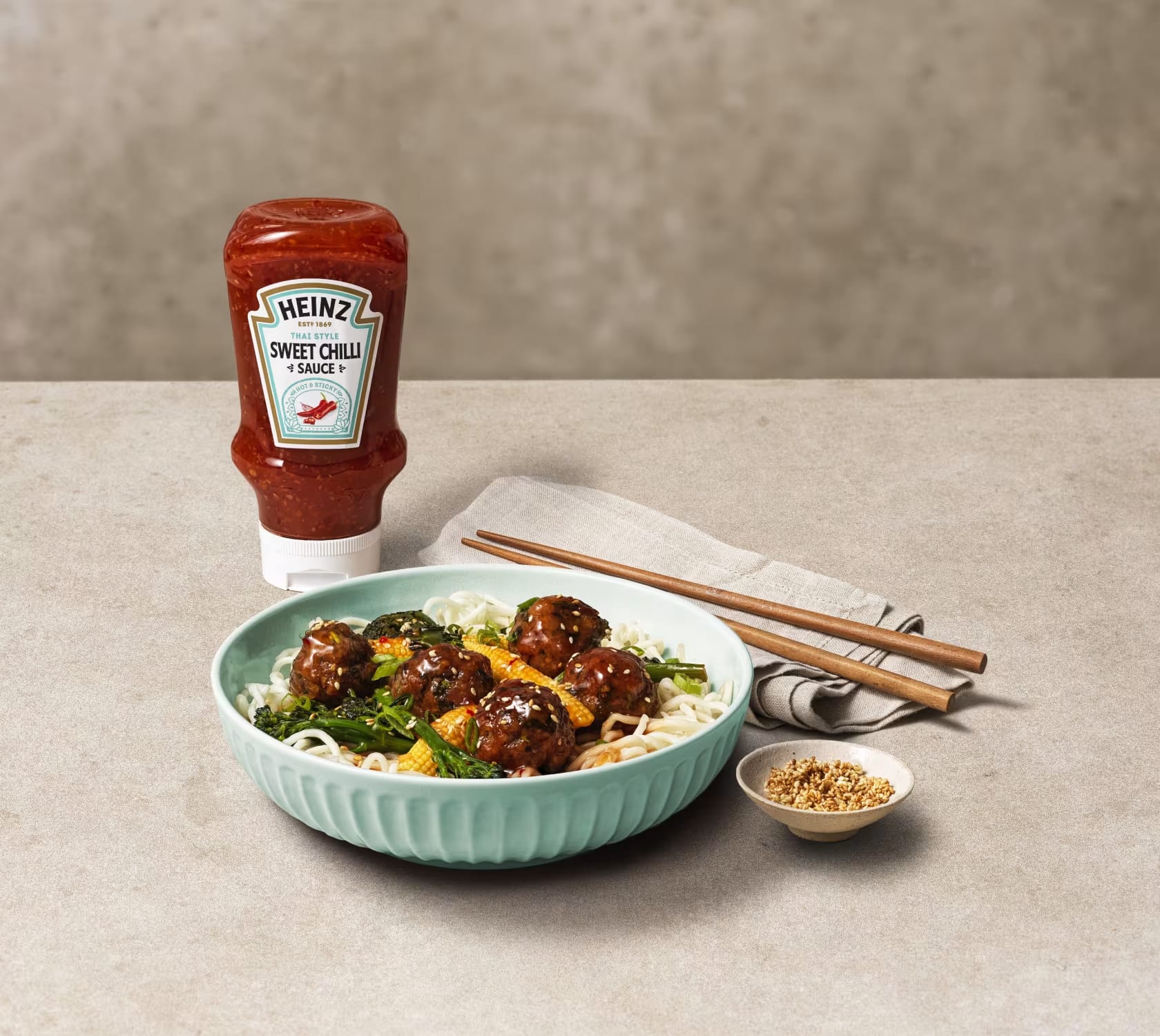 Glazované masové kuličky se sladkou chilli omáčkou