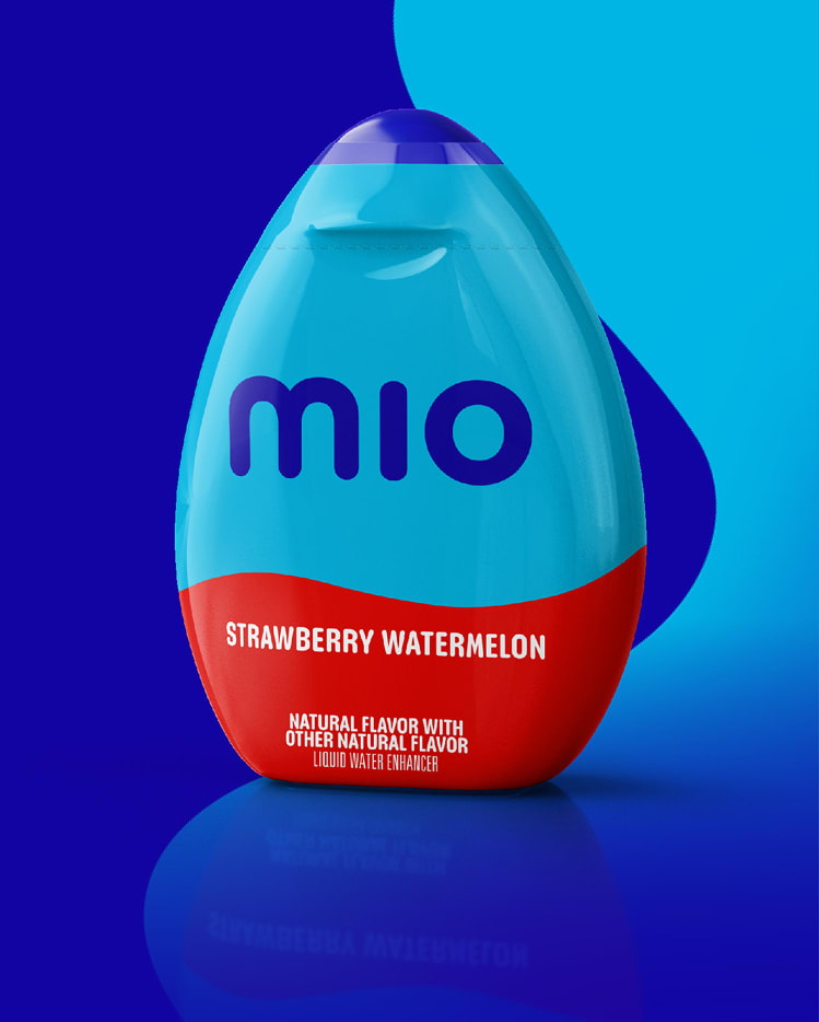 An image of Mio's customizable water flavor enhancer in strawberry watermelon